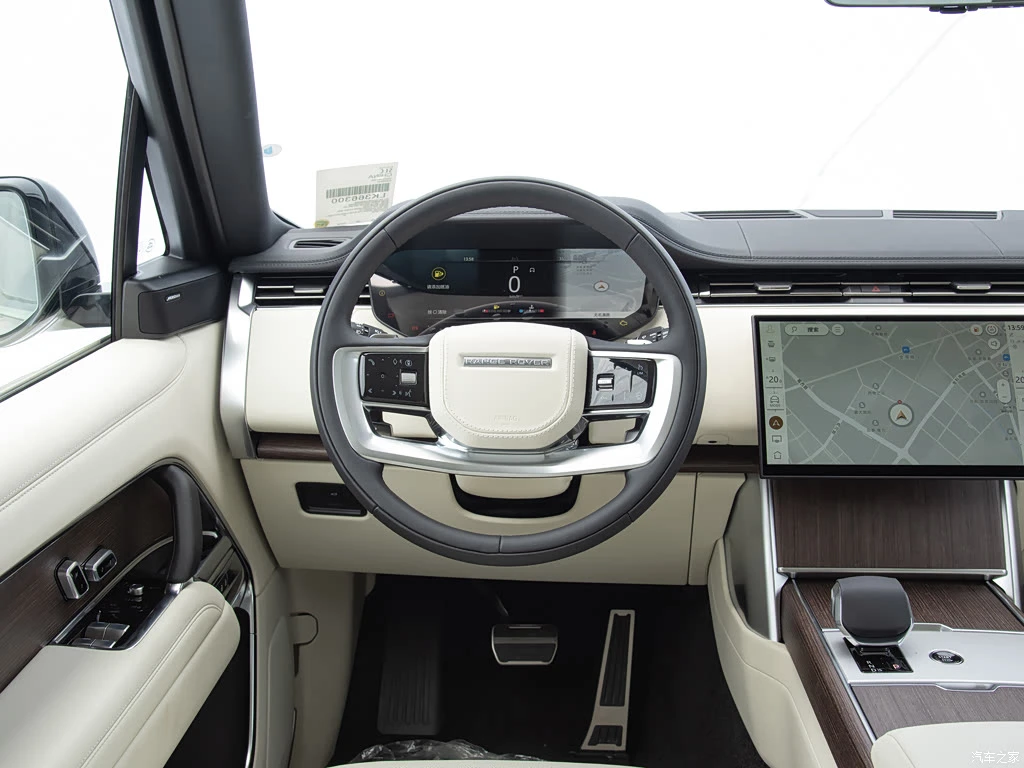 路虎_揽胜 2026款 3.0 L6 400PS HSE长轴版 高清图集