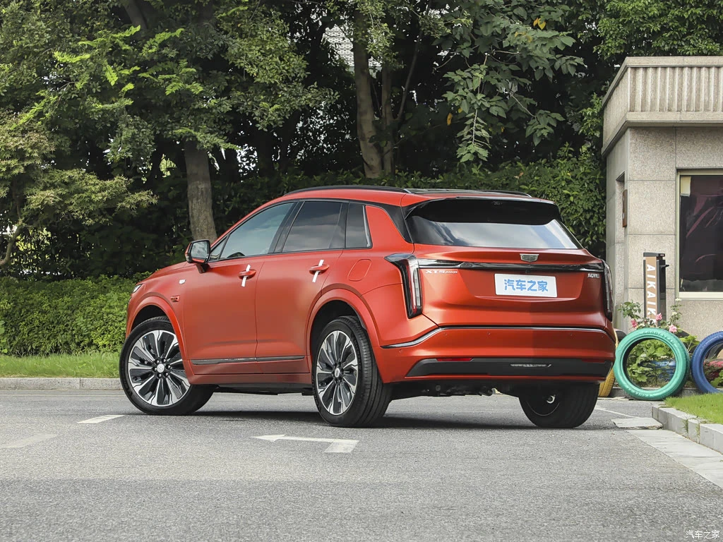 凯迪拉克_凯迪拉克XT5 PHEV 2027款 智混四驱Pro 高清图集