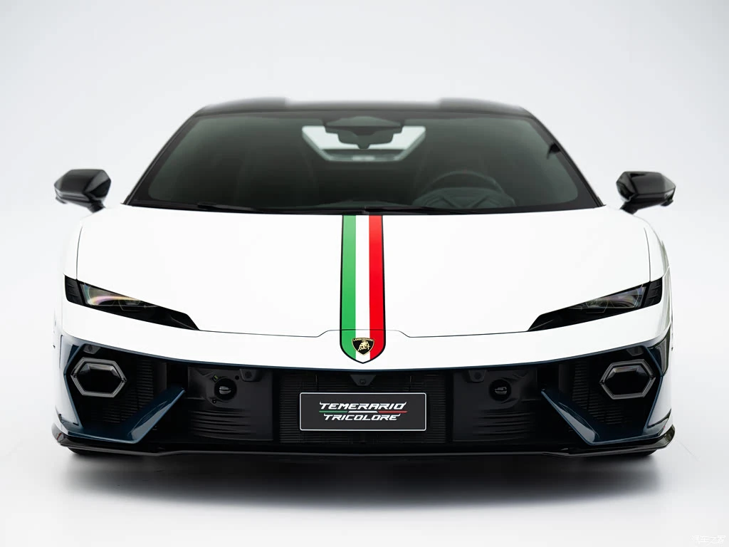 兰博基尼_Temerario 2026款 Tricolore 高清图集