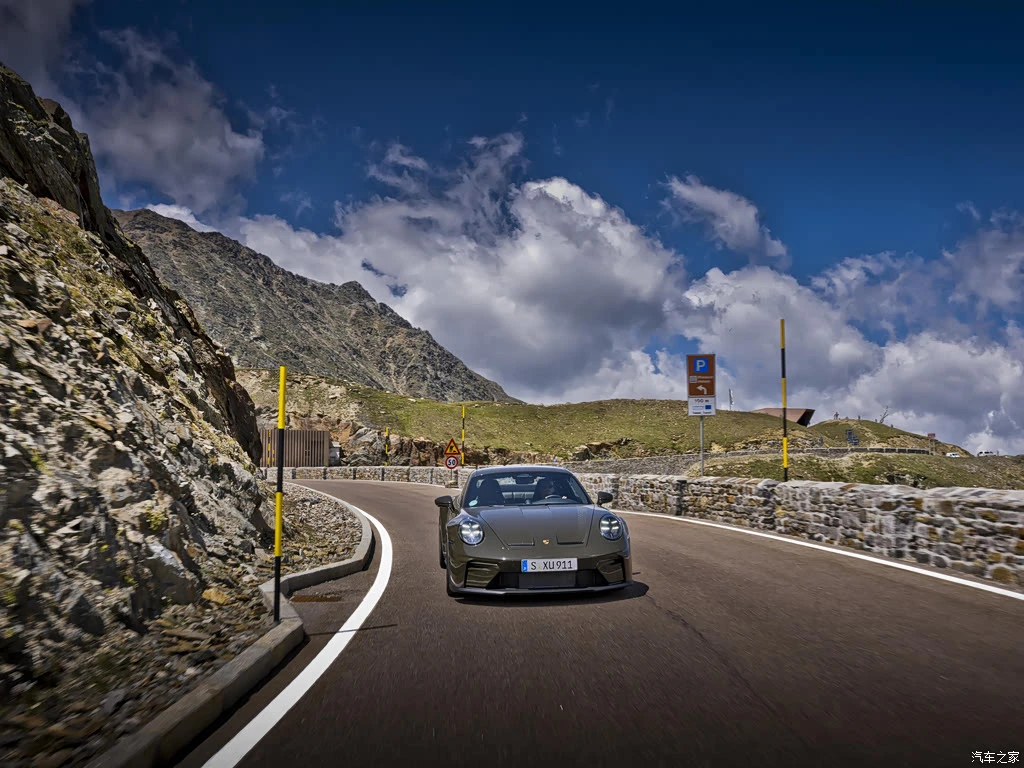 保时捷_保时捷911 2027款 GT3 Bergsport 高清图集