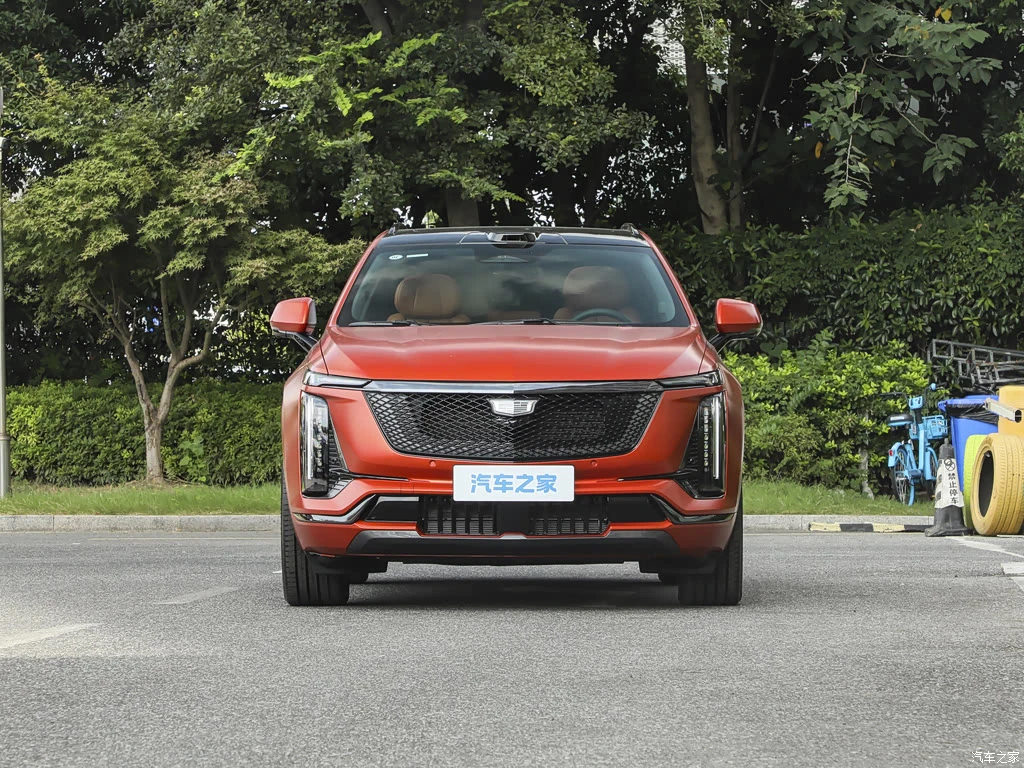 凯迪拉克_凯迪拉克XT5 PHEV 2027款 智混四驱Pro 高清图集