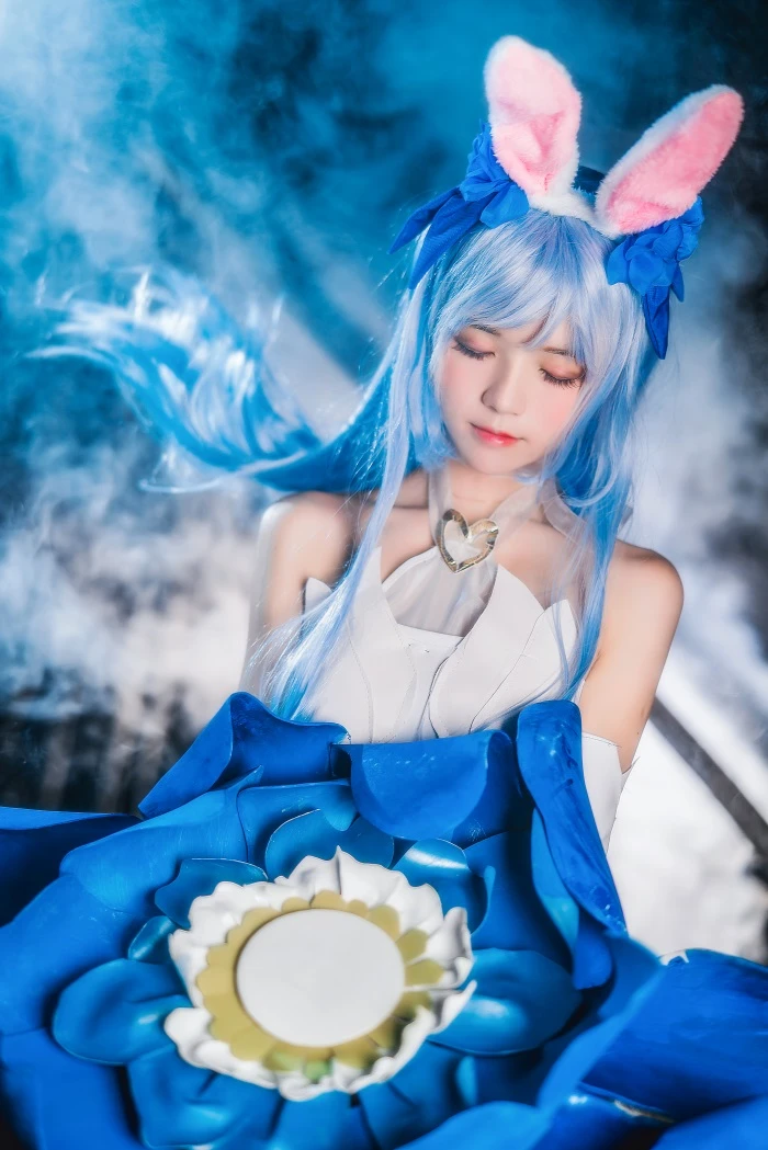 萝莉风COS 桜桃喵 – 俏皮花间舞cos [13P/253MB]