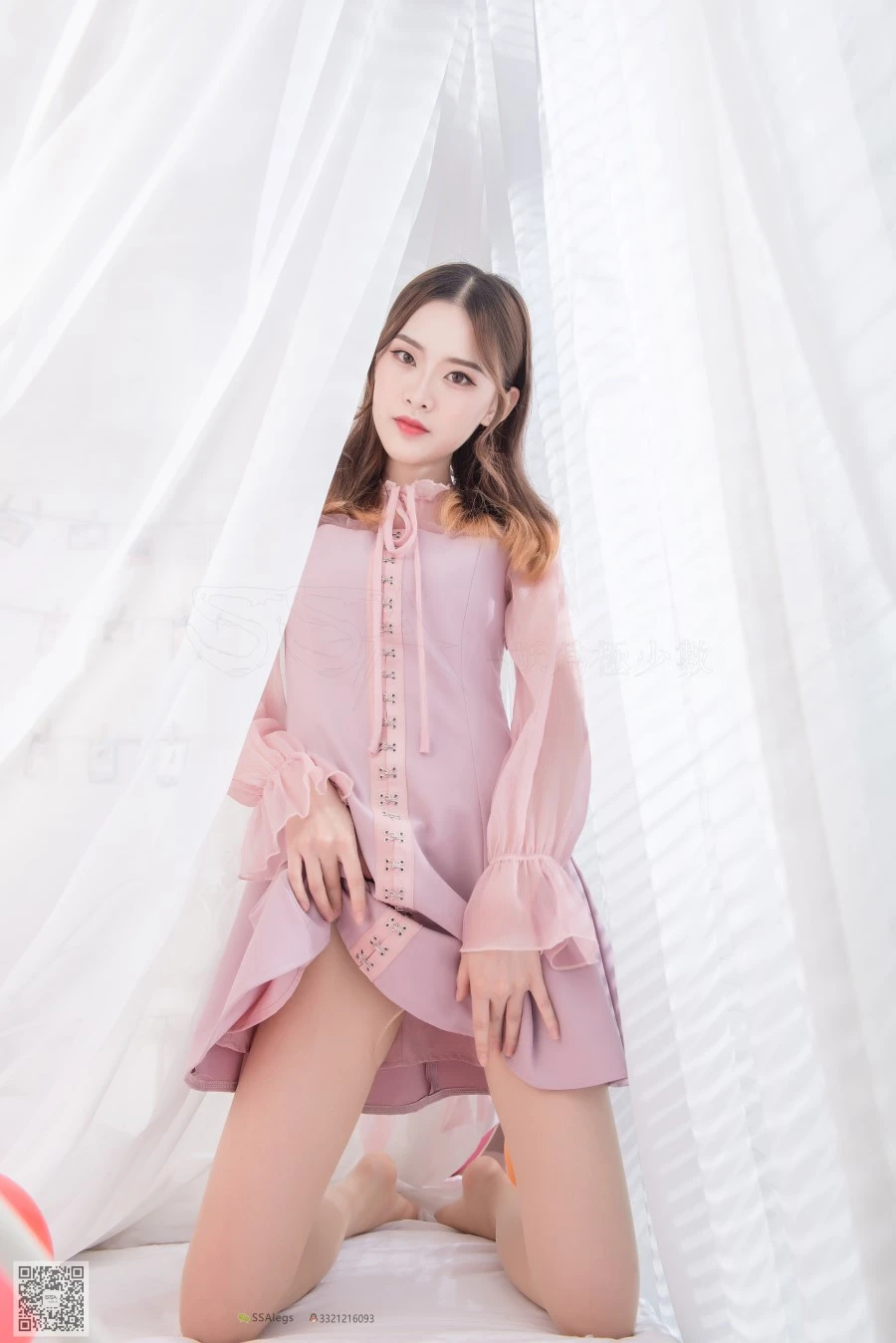 [SSA丝社]超清写真 NO.027 琪琪 肉色开档丝袜 清纯美女 [99P/887MB]