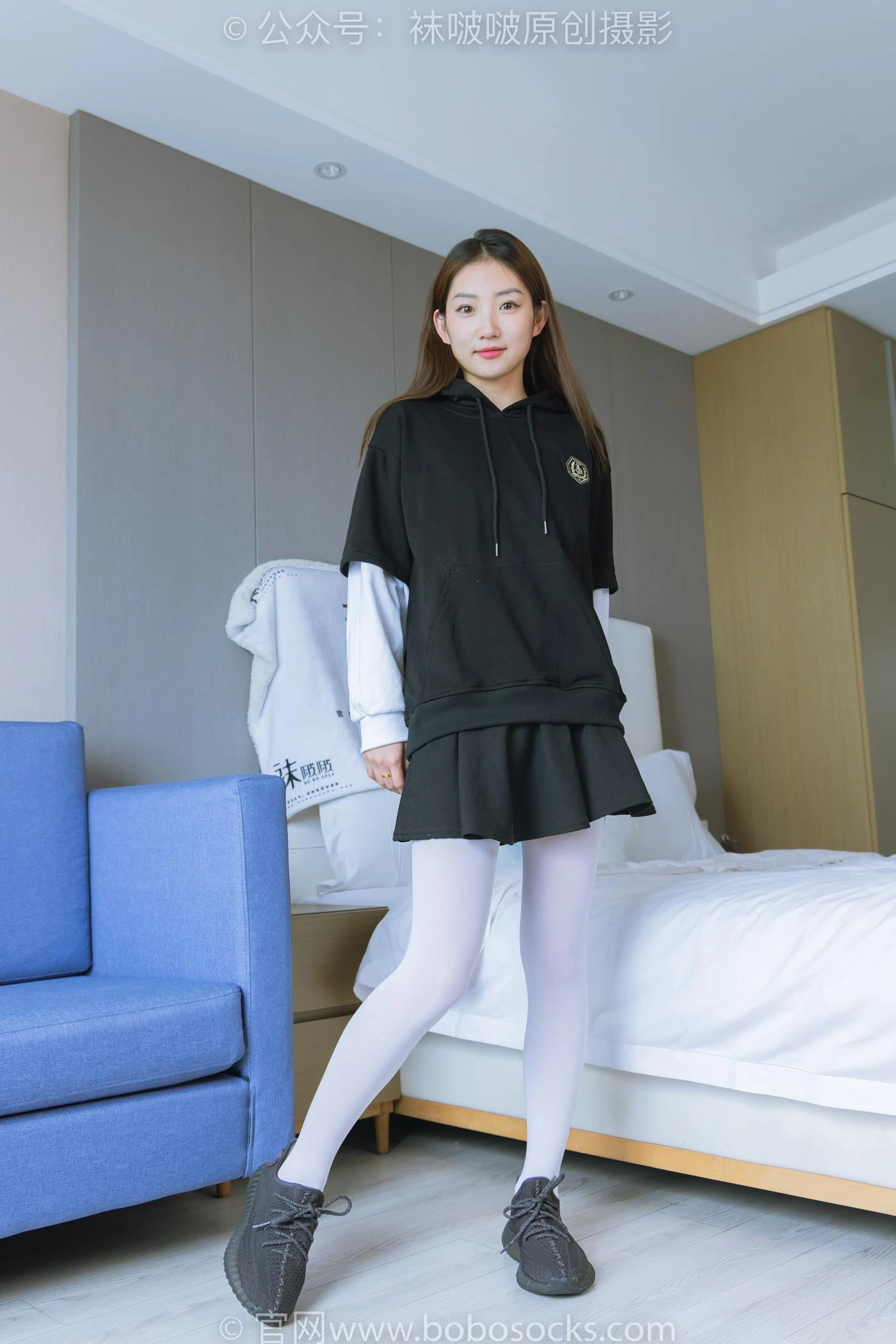 [BoBoSocks袜啵啵]NO.214 小沫-黑色运动鞋、厚白丝[142P/1V/5.49GB]