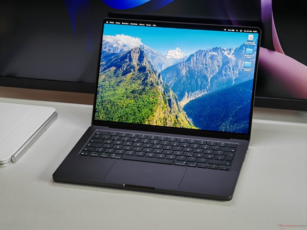 苹果2026年剩余新品前瞻:触控屏MacBook Pro或改名