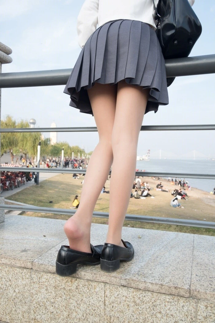 森萝财团精品写真@BETA-009 [44P/271MB]