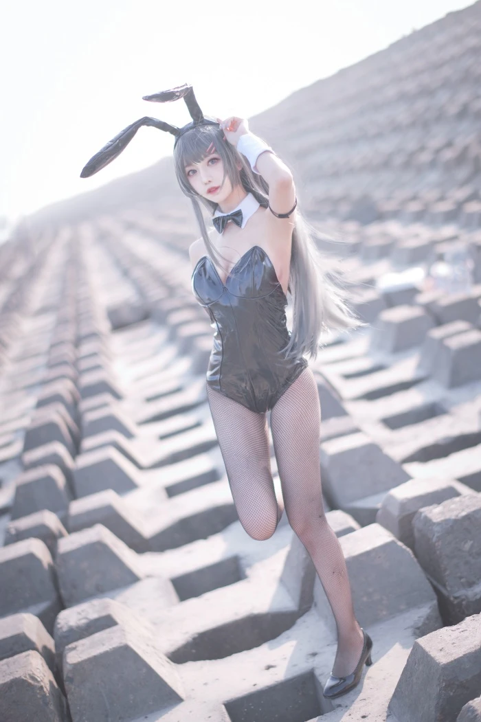 人气动漫Coser@Shika小鹿鹿 麻衣学姐 [18P/205MB]