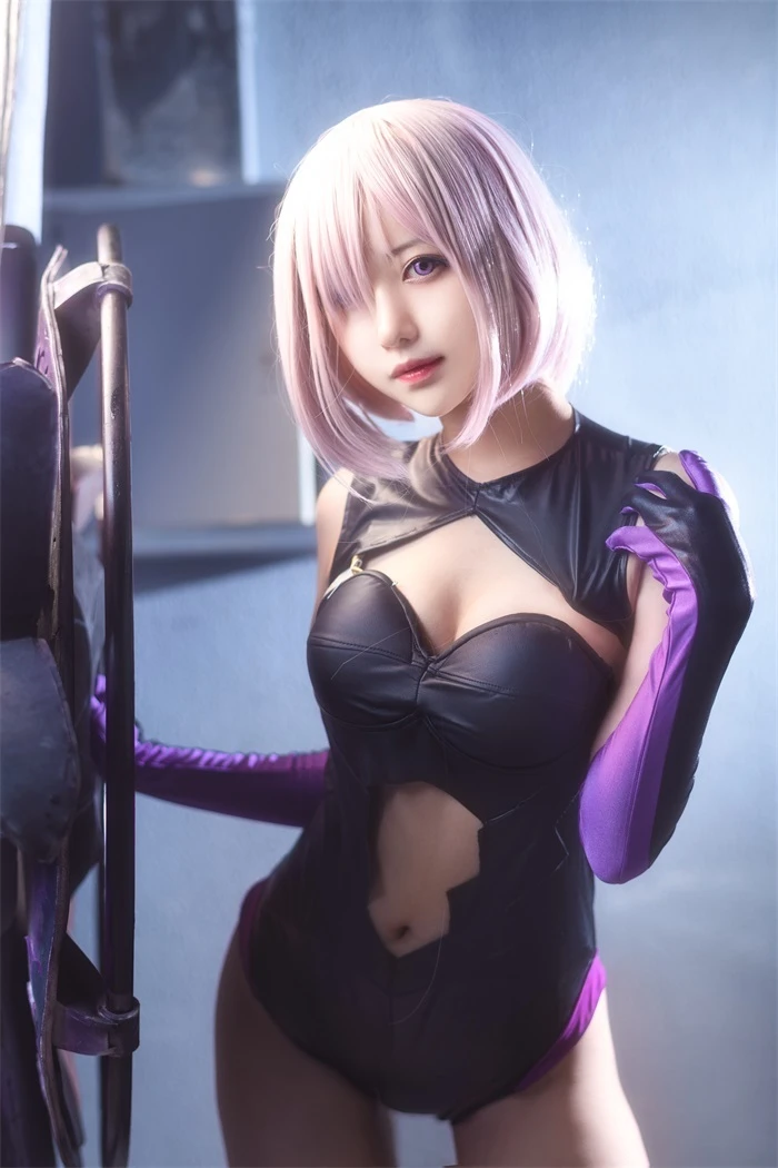 人气动漫Coser@Shika小鹿鹿 玛修 [33P/365MB]