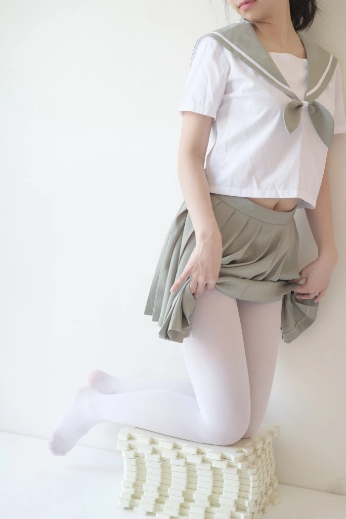 森萝财团精品写真@ X系列 X-016 [136P/1V/1.57G]