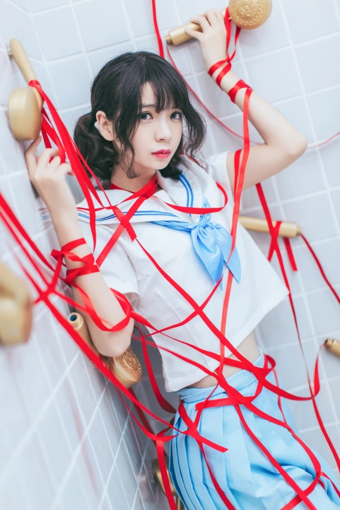 网红Coser@疯猫ss – 浴室JK [21P/172MB]