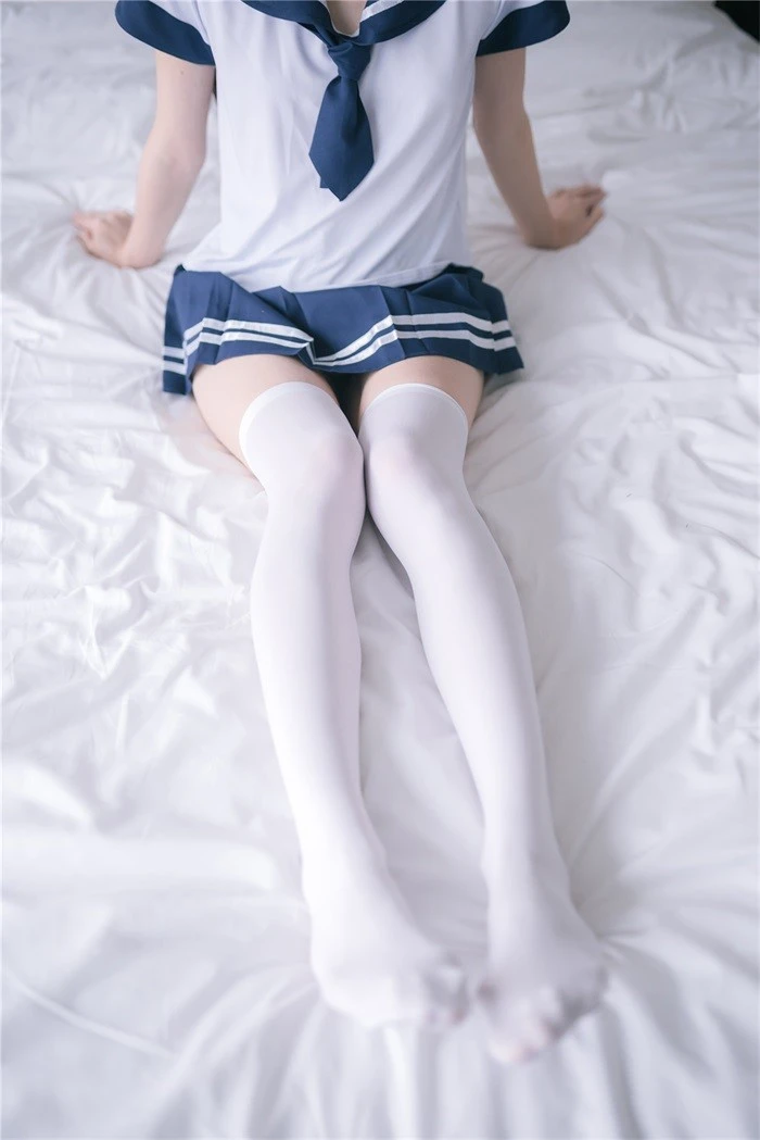 风之领域精品写真@No.085 蓝白水手服 [41P/177MB]