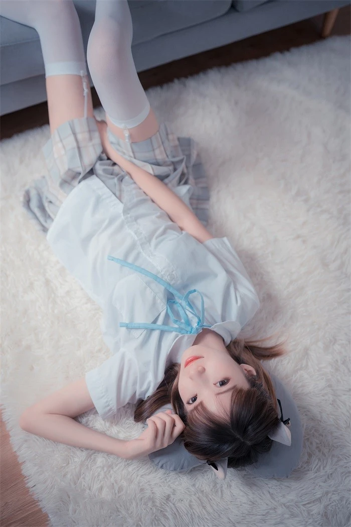 风之领域精品写真@No.065 格子裙吊带白丝 [46P/232MB]
