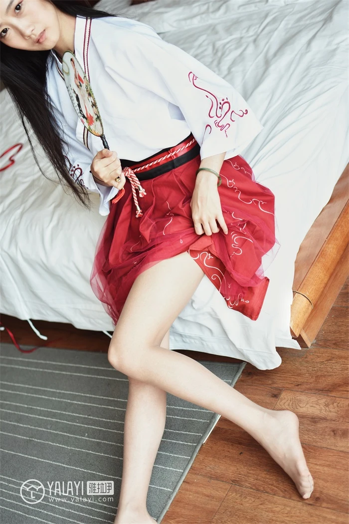 [YALAYI雅拉伊] 2018.06.03 No.004 古装肉丝 林小珂 [47P/264MB]