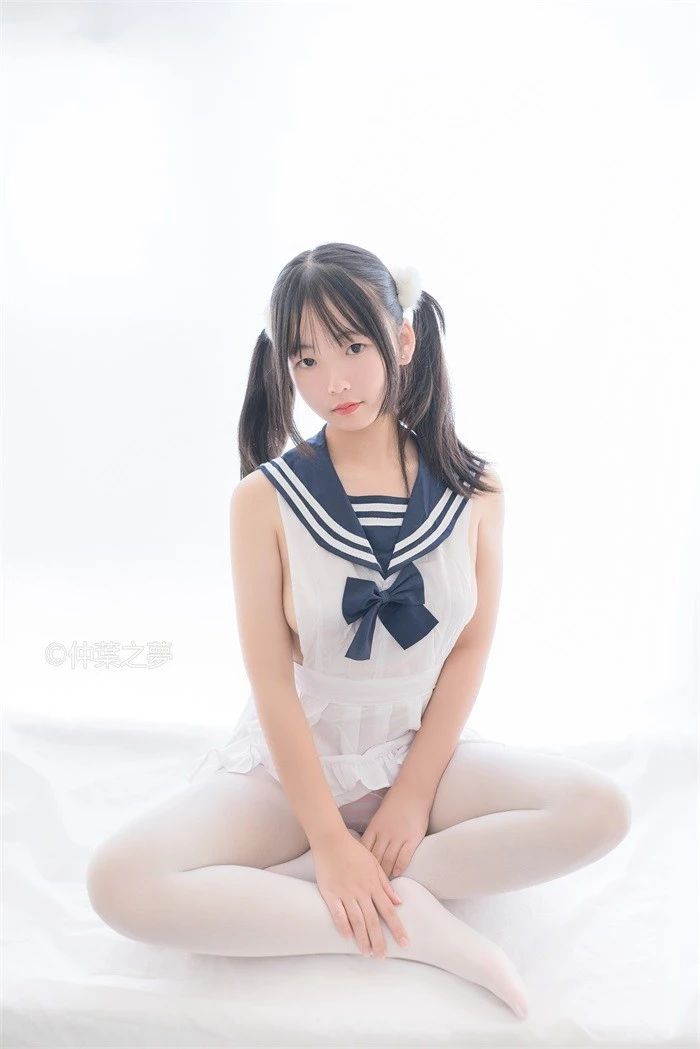 轻兰映画精品少女写真@Grand.002 [80P/372MB]