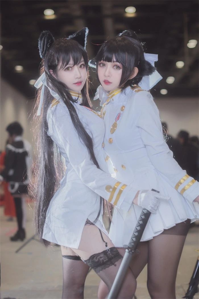 人气动漫Coser@Shika小鹿鹿 爱宕制服兽耳黑丝 [50P/309MB]