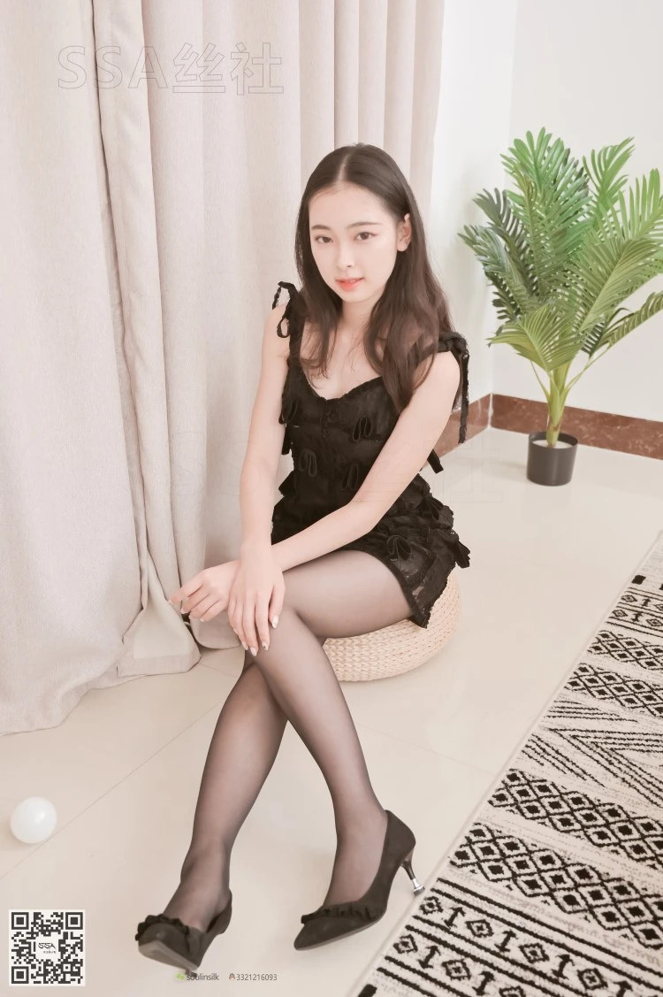 SSA丝社 第104期：腿模文娟，花样少女的短裙 [99P/925M]