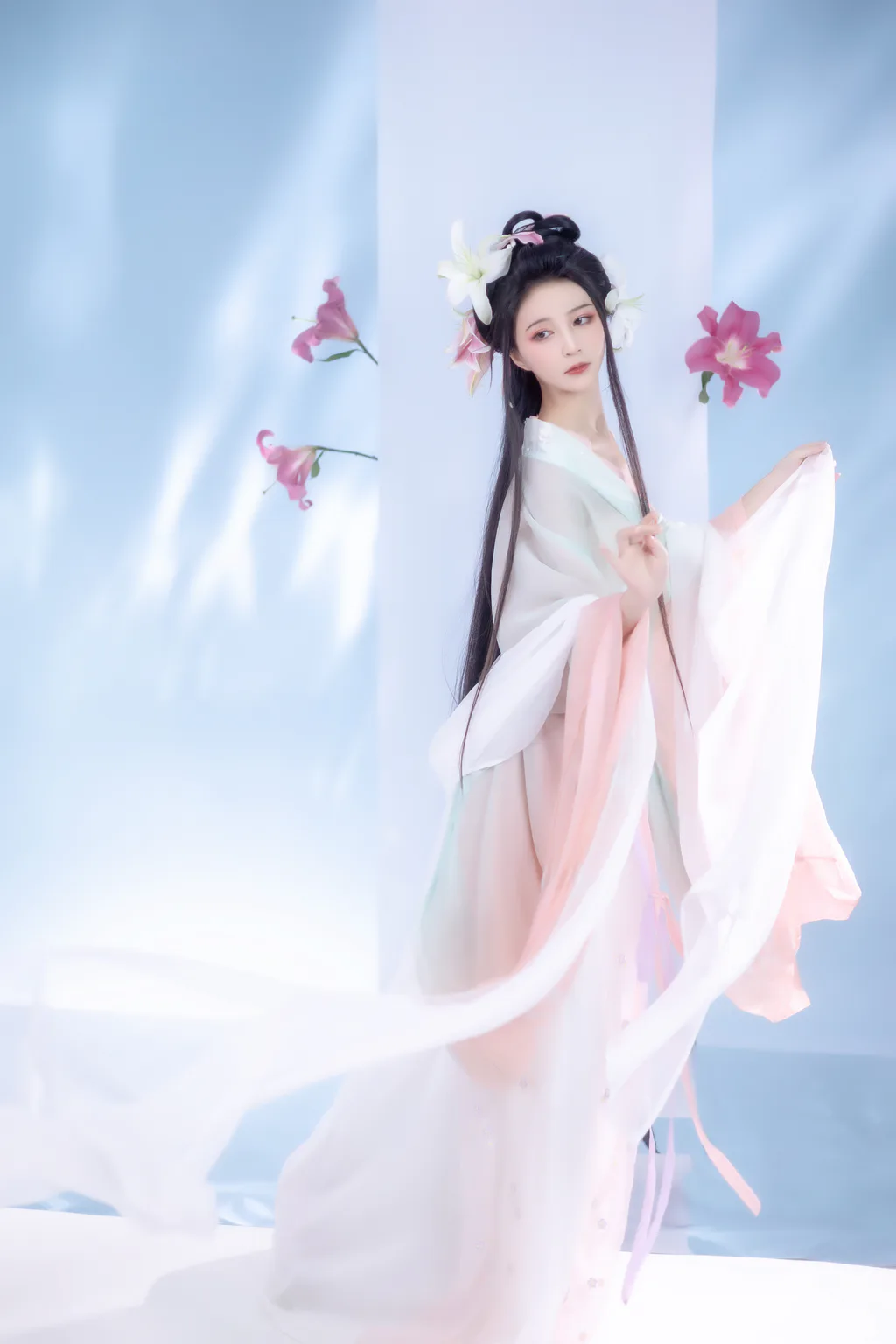 [YITUYU艺图语]2023.02.17 望春风 绮罗生的小苏苏[26+1P/206MB]