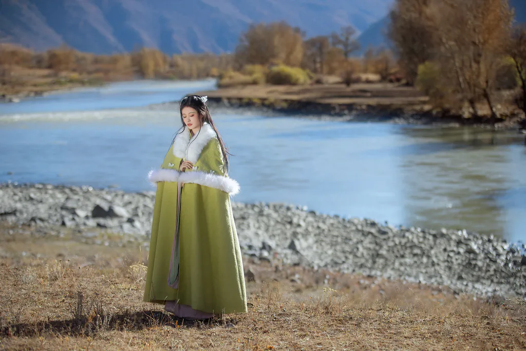 [YITUYU艺图语]2023.02.10 逢秋 梨一依[20+1P/241MB]
