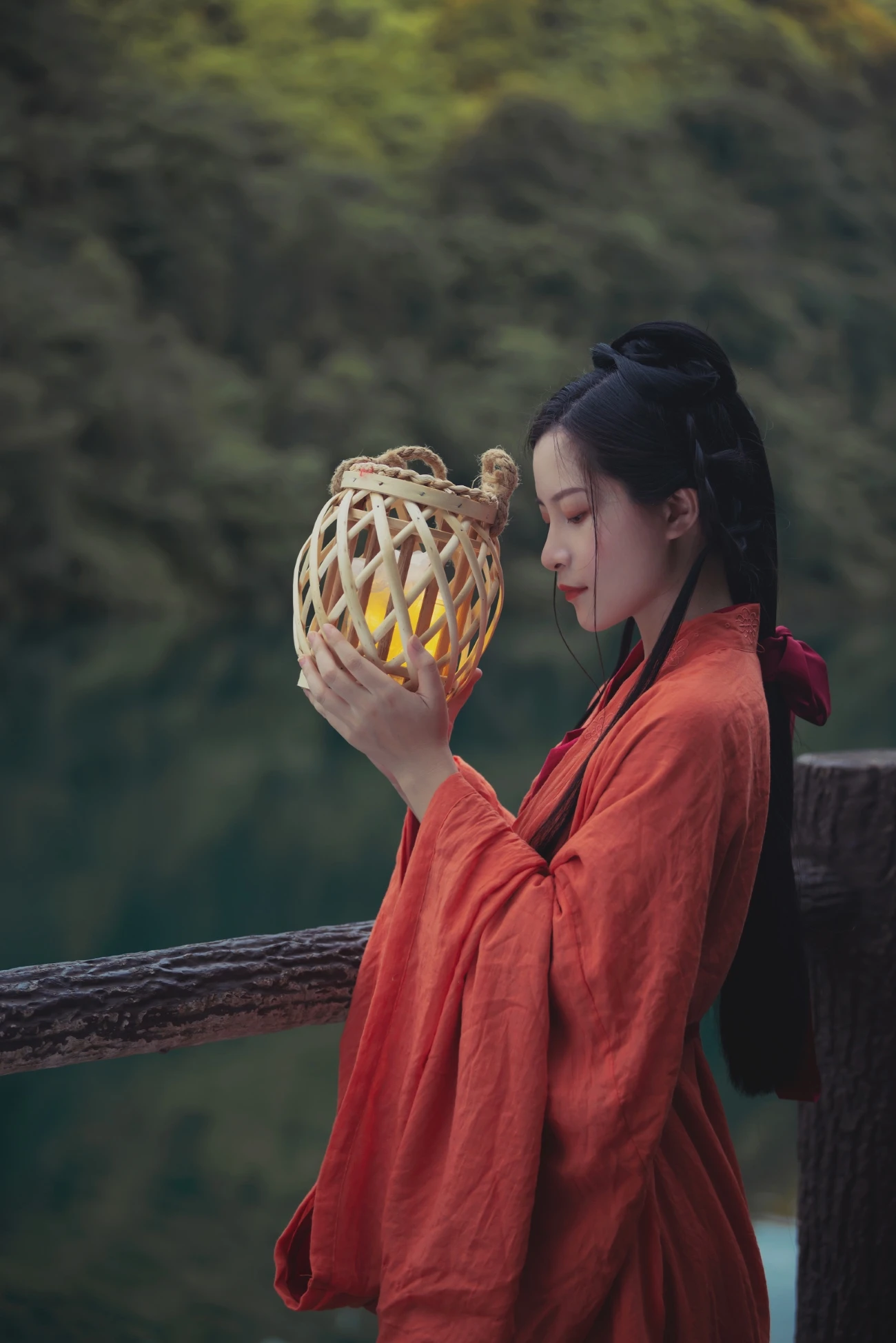 [YITUYU艺图语] 2021.03.01 人间忽晚山河已秋 秦笙 [29P/231MB]