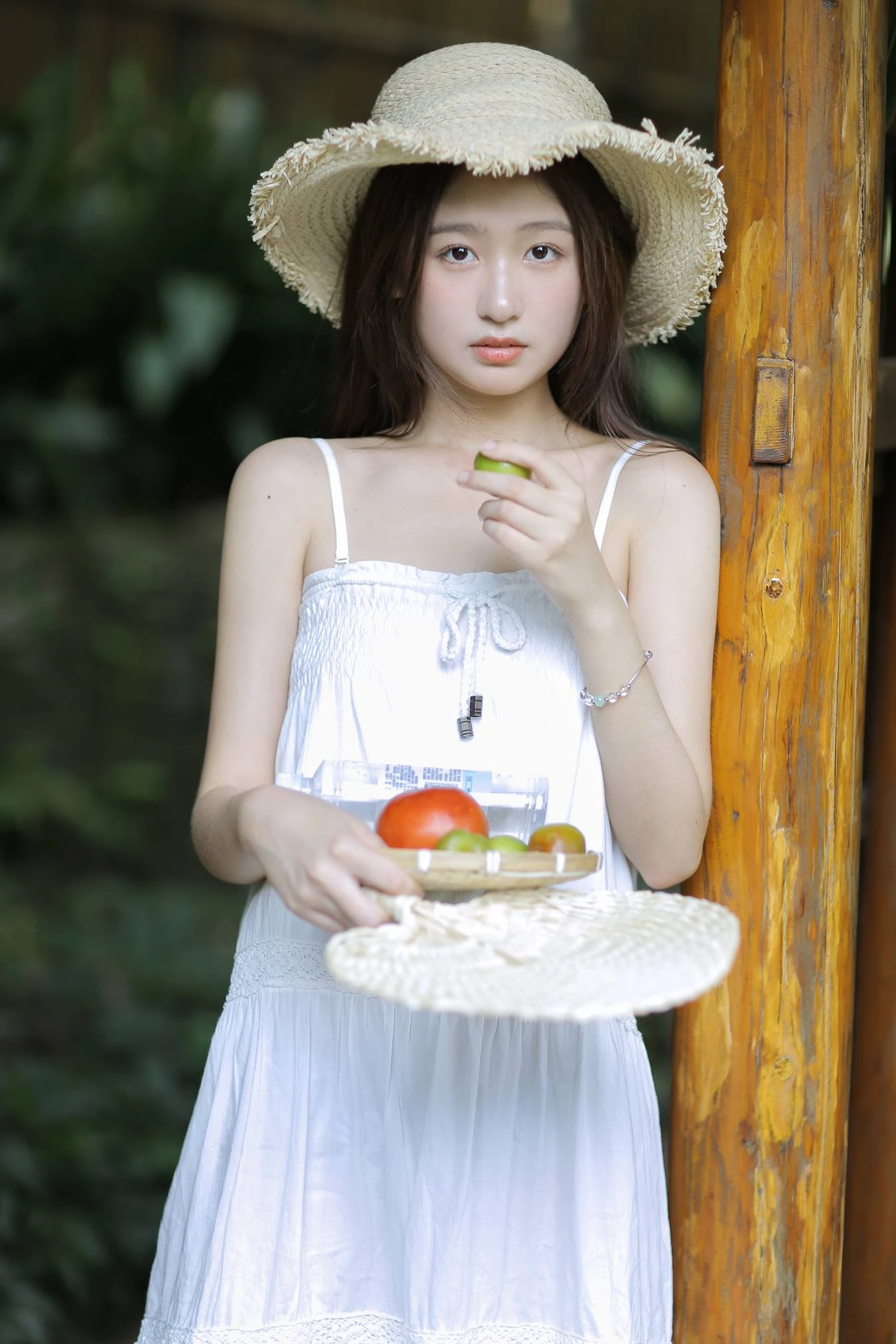 [YITUU艺图语] 2022.05.15 盛夏 瑞秋的快乐人生 [25P/201MB]