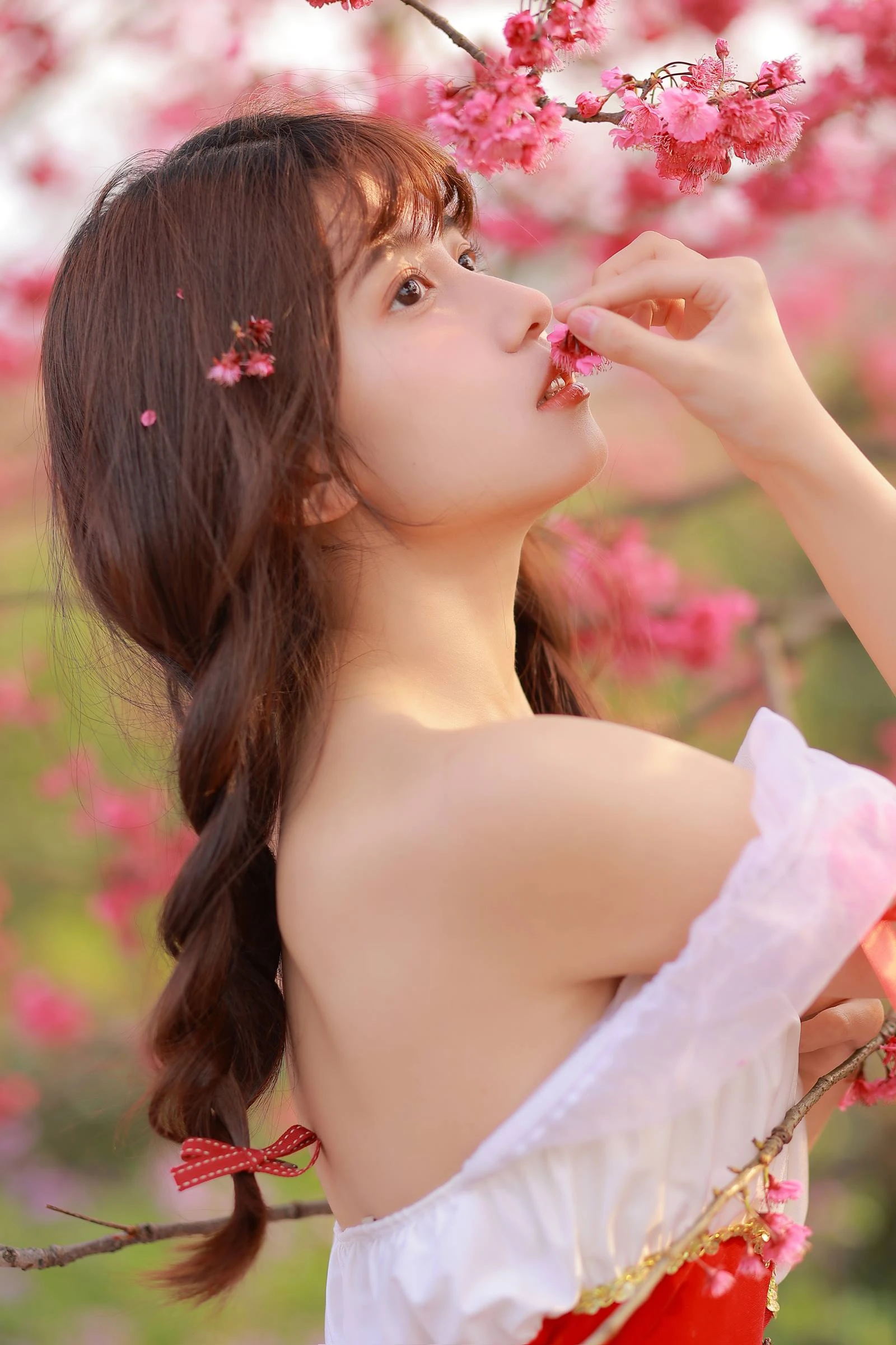[YITUYU艺图语]2022.10.02 春日浪漫 lovelatte11[19+1P/216MB]