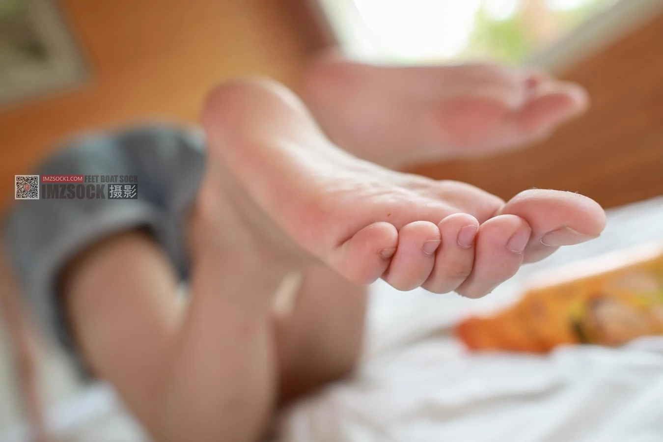 [MZSOCK]爱镁足 NO.136 雯雯[82P/1V/1.49GB]