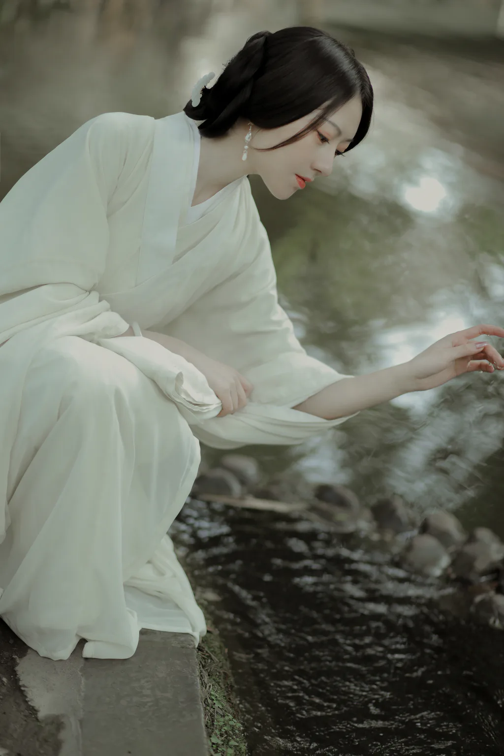 [YITUYU艺图语]2023.04.29 来信 如玉 [33+1P/320MB]