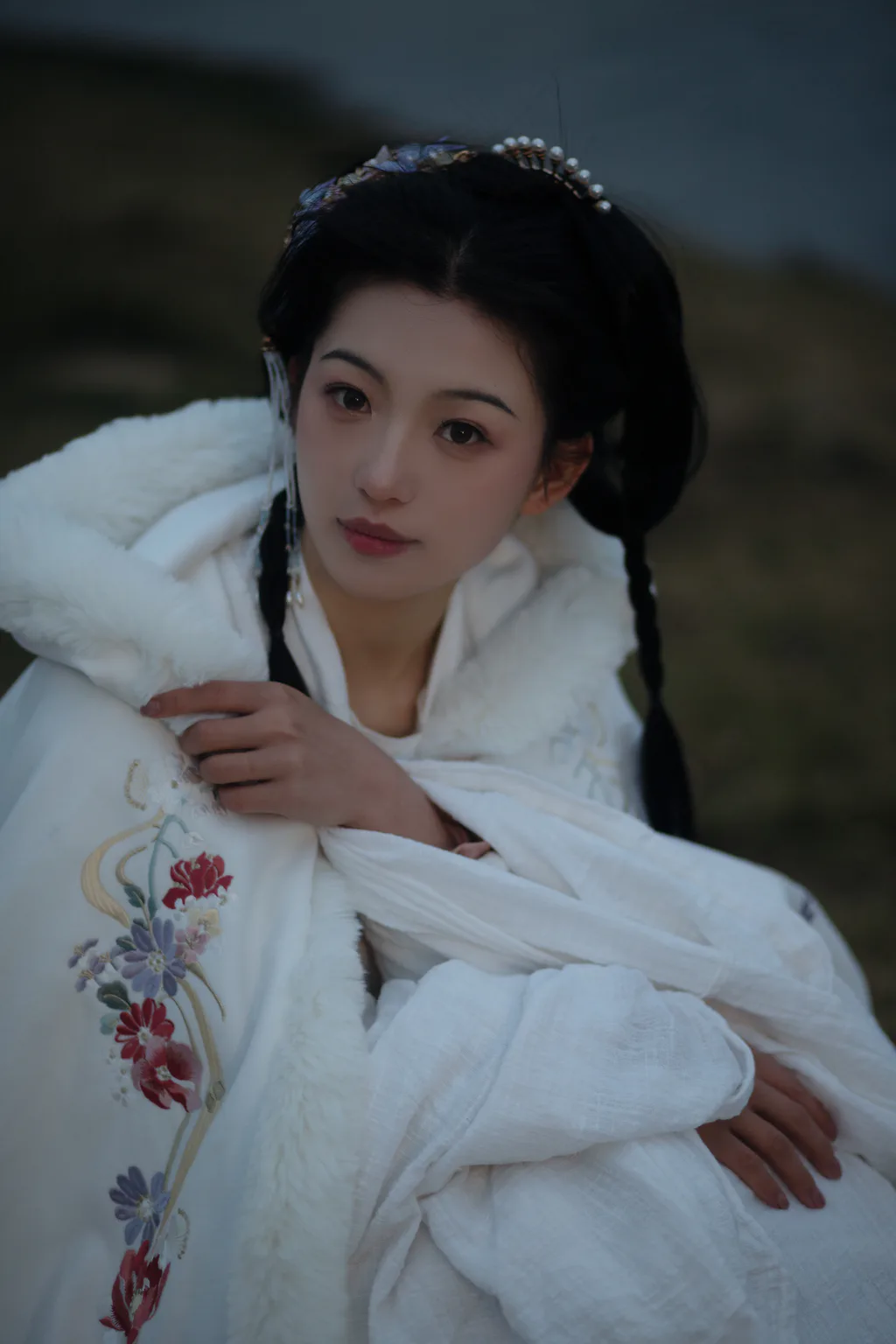 [YITUYU艺图语]2023.01.15 寒衣 一口蛋糕[26+1P/304MB]