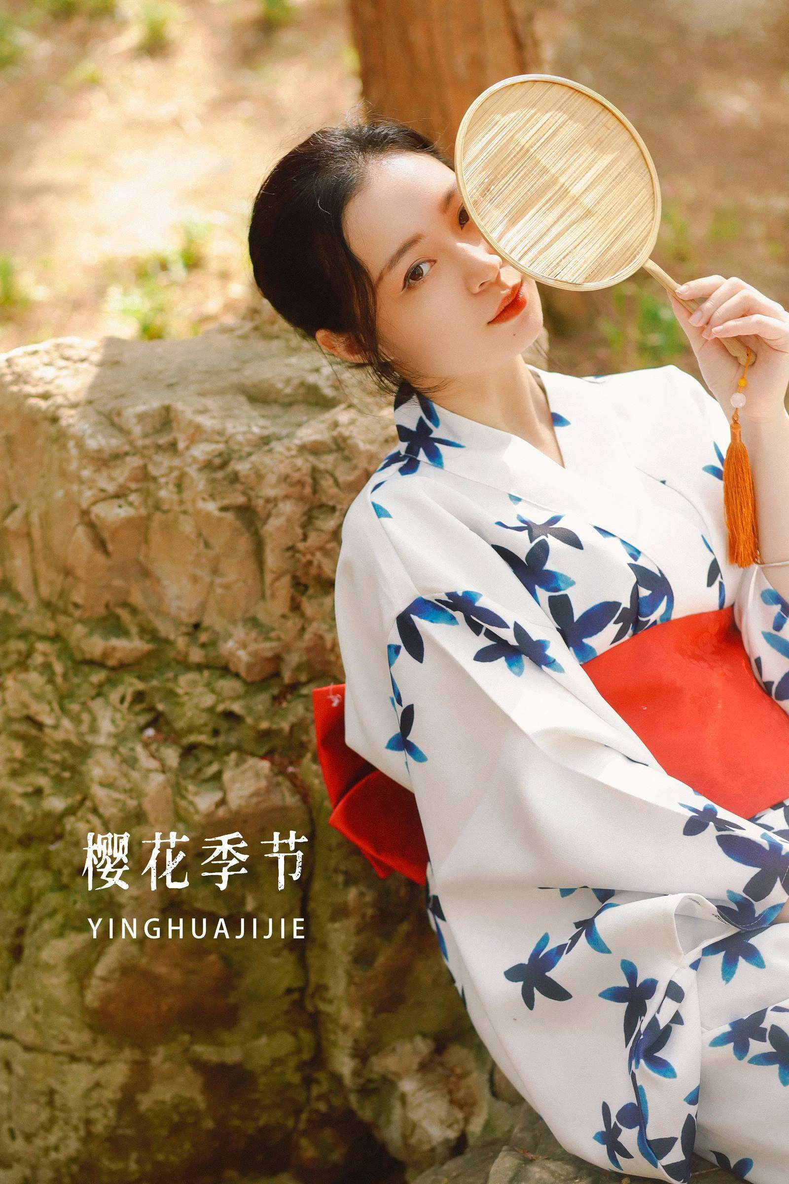 [YITUYU艺图语]2022.10.22 樱花季节 小月[27+1P/382MB]