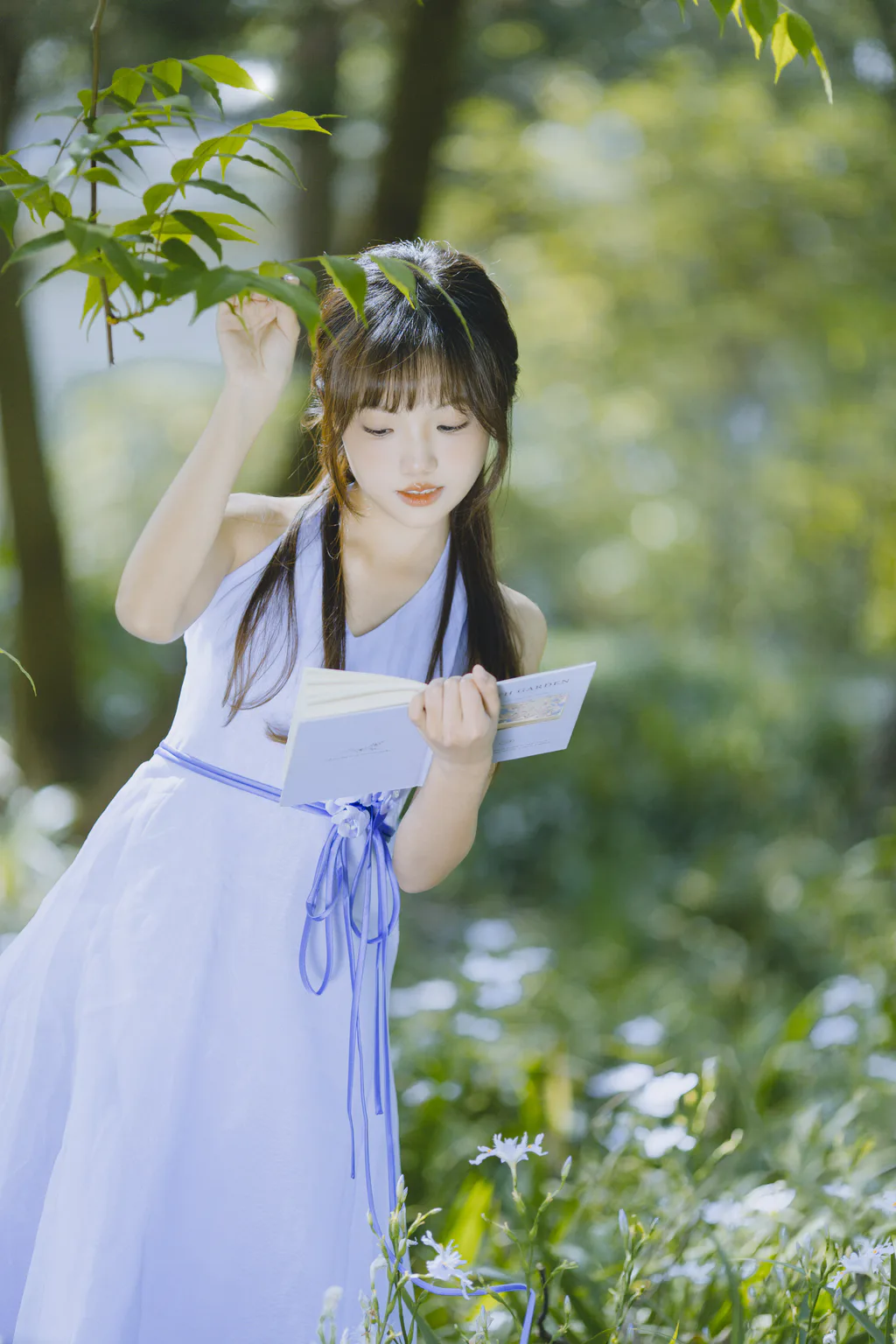 [YITUYU艺图语]2023.06.03 植物系少女 狗脸猫咪[19+1P/93MB]