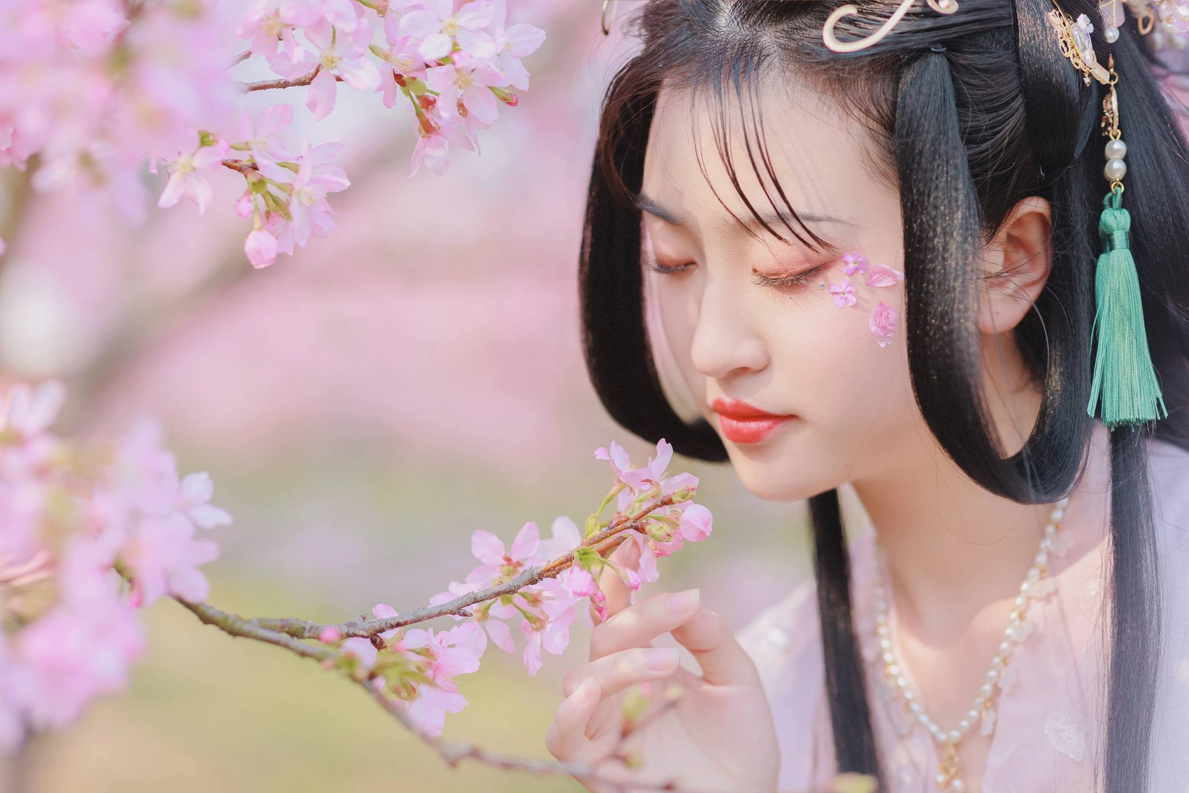 [YITUYU艺图语]2022.10.11 樱 琼_娜 花仙子[46+1P/517MB]