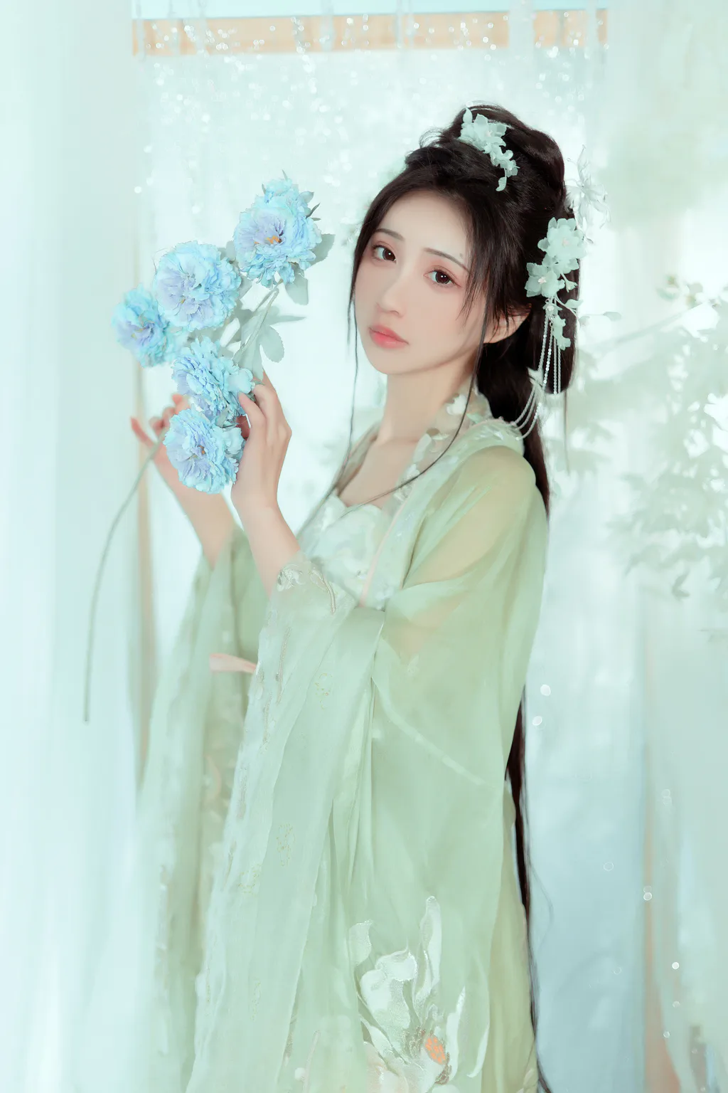 [YITUYU艺图语]2023.02.28 轻影 绮罗生的小苏苏[26+1P/222MB]