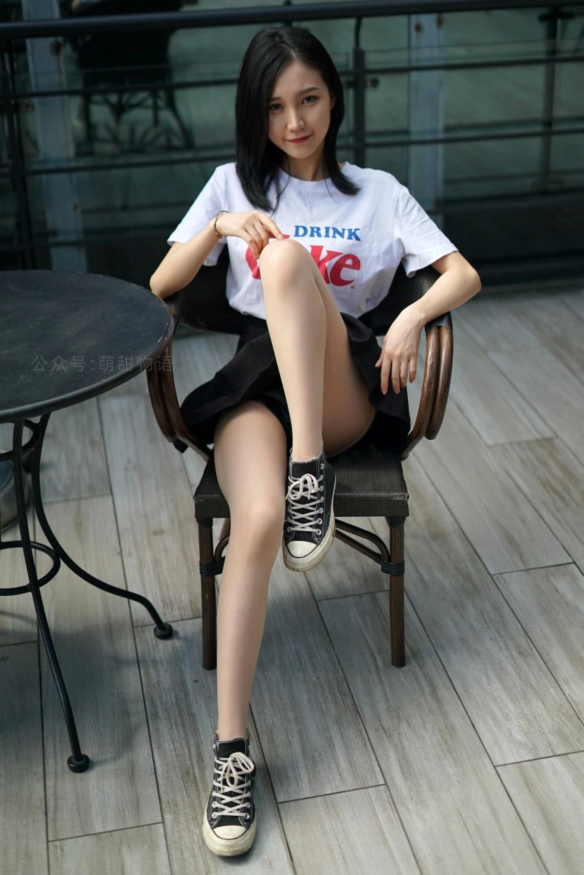 [萌甜物语]XM107《清纯百褶裙-腿腿》 [99P/1V/299MB]