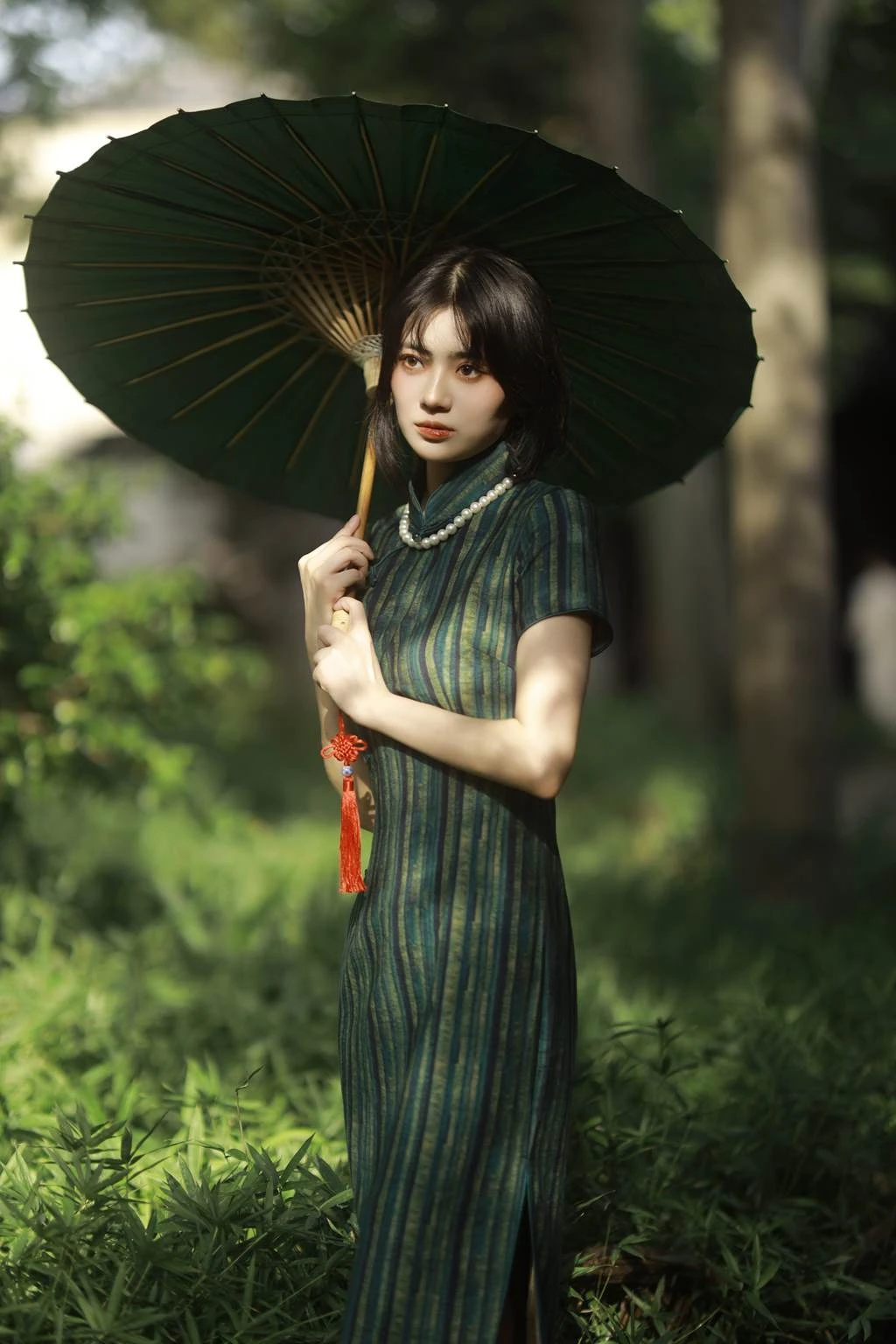 [YITUYU艺图语]2022.11.05 绿意旗袍 Elikaka[35+1P/357MB]