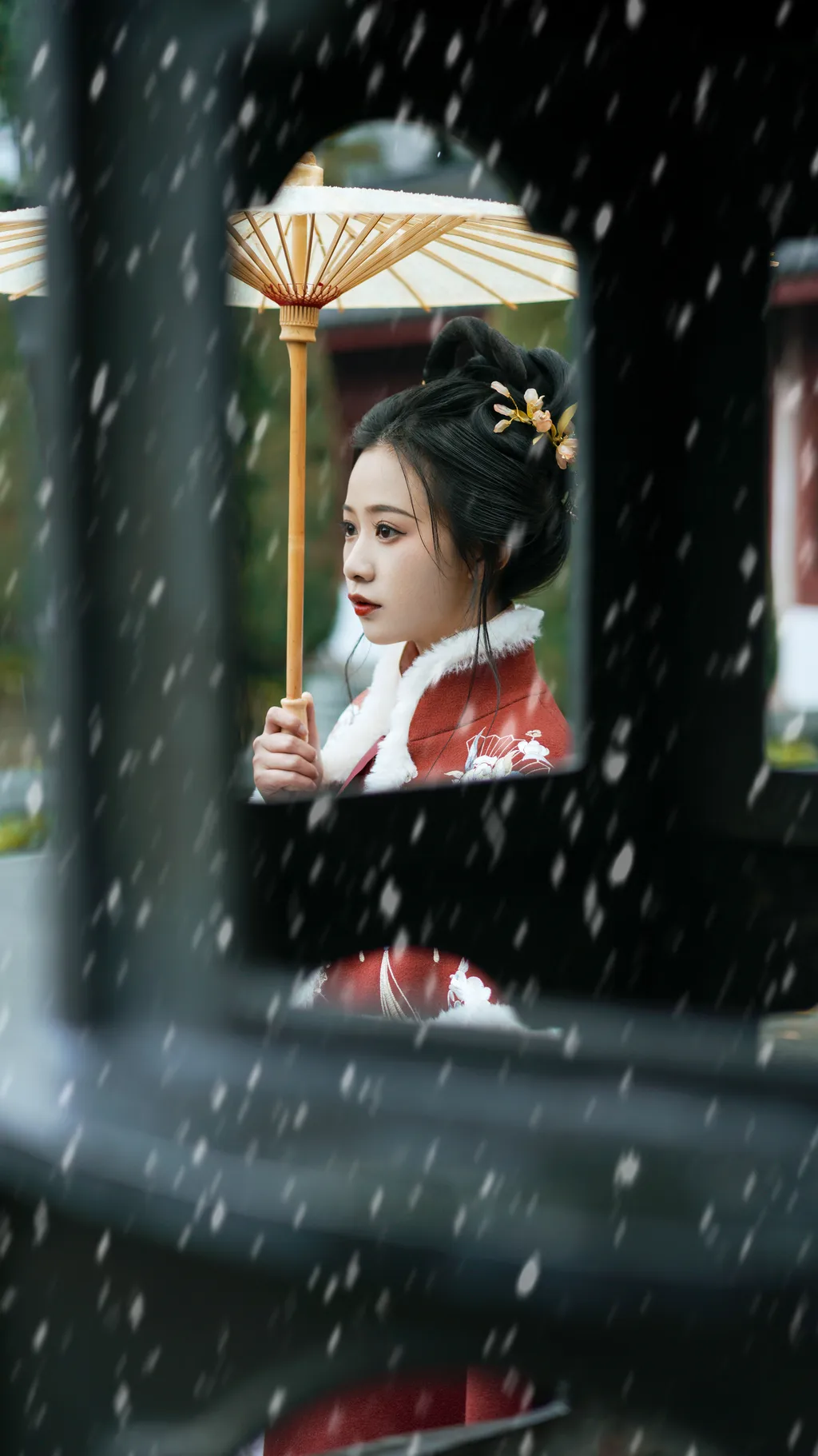 [YITUYU艺图语]2022.12.22 初雪 旺旺小小舒[22+1P/365MB]