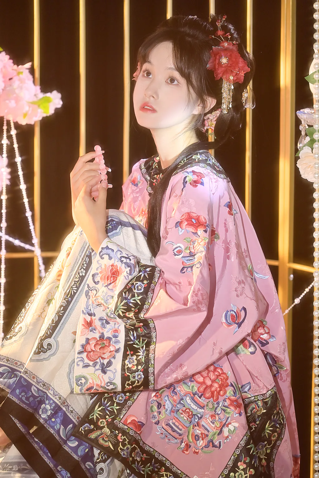 [YITUYU艺图语]2023.08.12 笼中鸟 蛋糕杀手[26+1P/477MB]