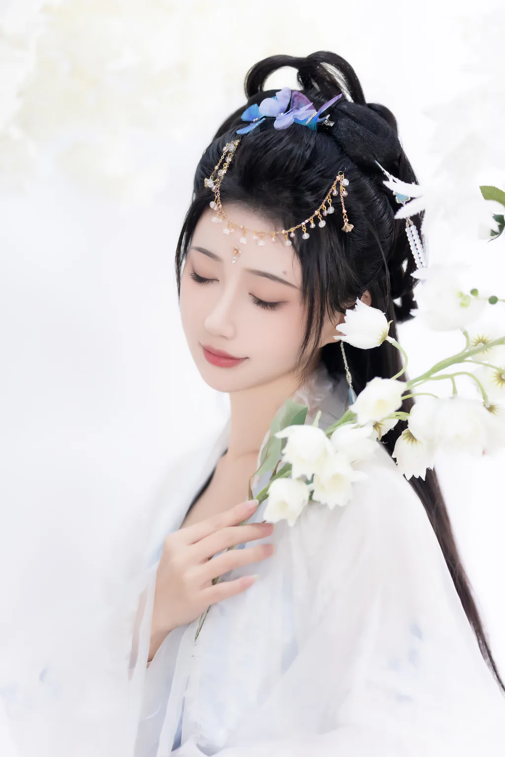 [YITUYU艺图语]2023.01.09 梨花白 -绮罗生的小苏苏-[25+1P/135MB]
