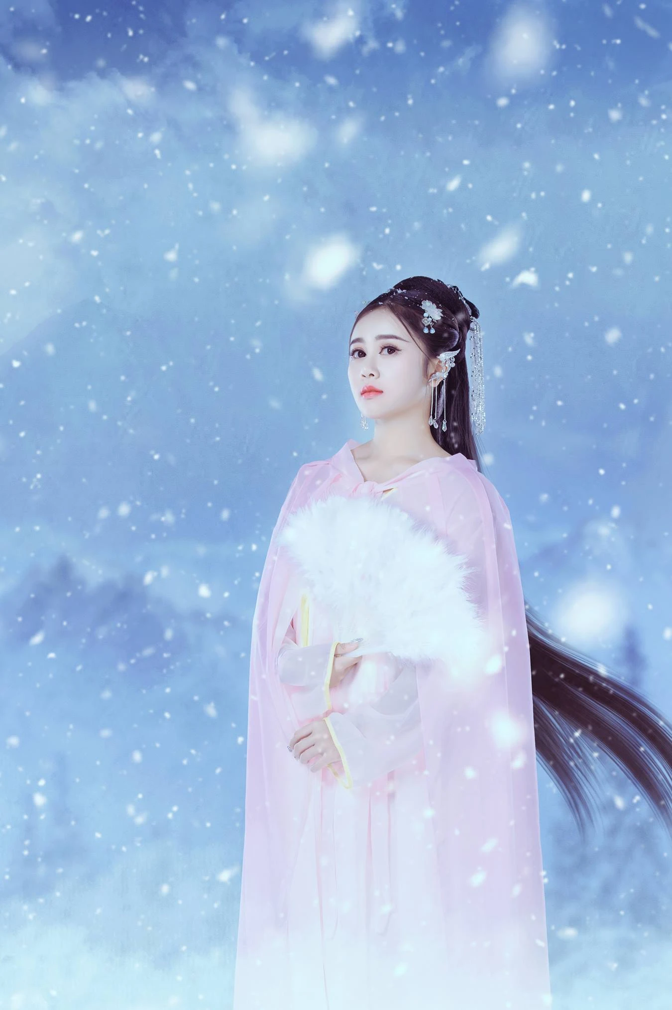 [YITUU艺图语] 2022.05.19 落雪归 甜宝 [22P/139MB]