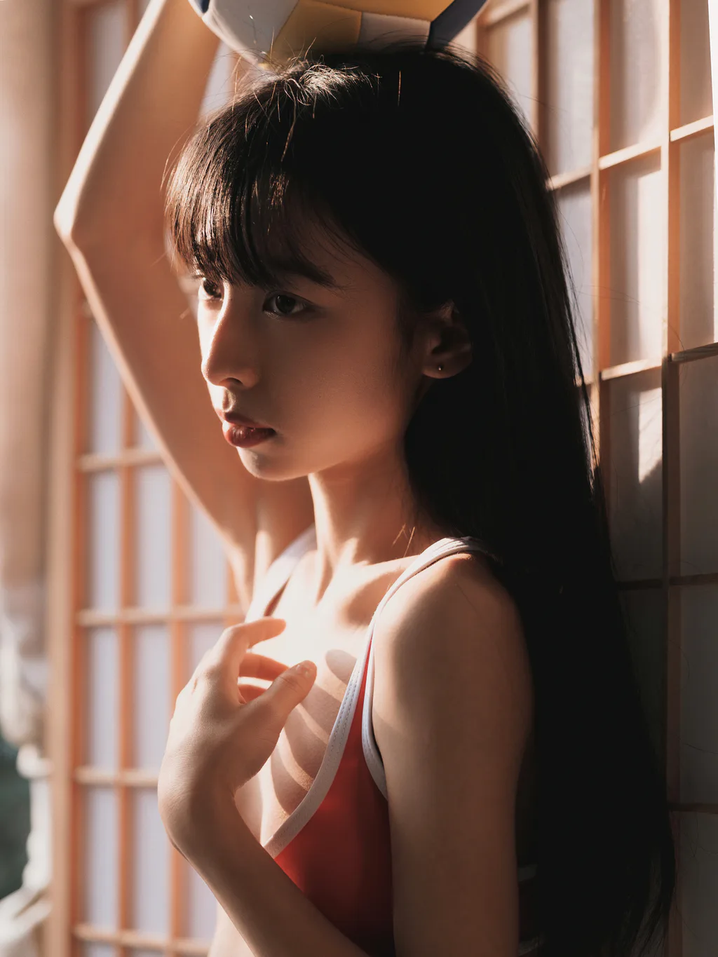 [YITUYU艺图语]2023.03.18 无尽夏 涵子[36+1P/394MB]
