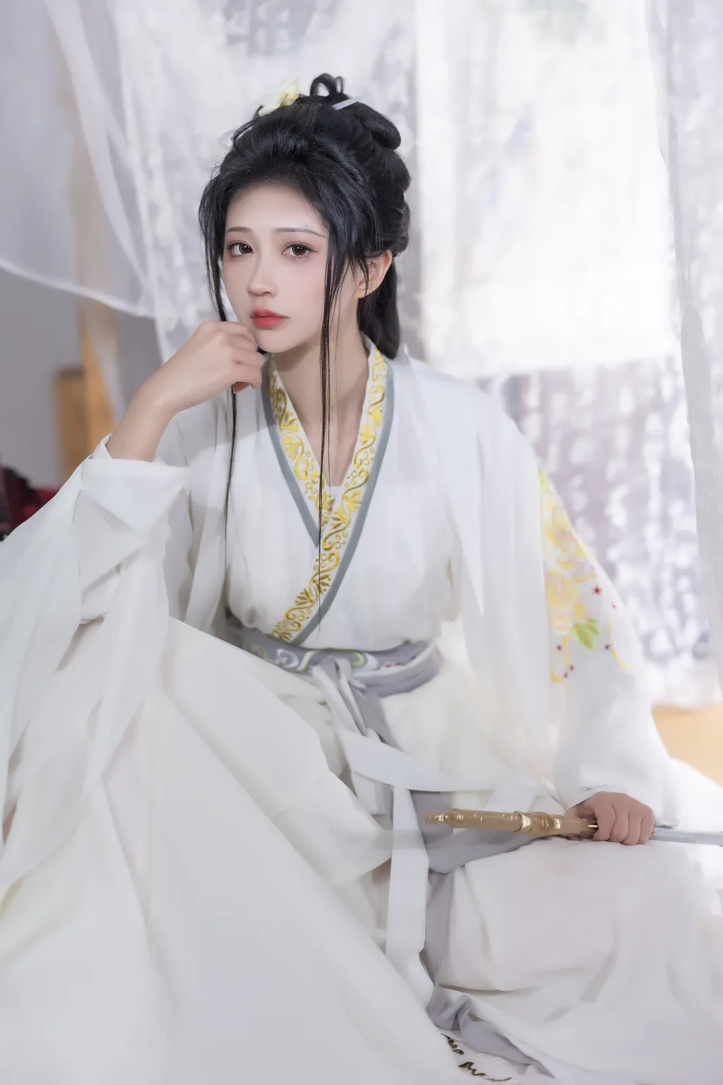 [YITUYU艺图语]2023.03.09 染江山 绮罗生的小苏苏[24+1P/210MB]