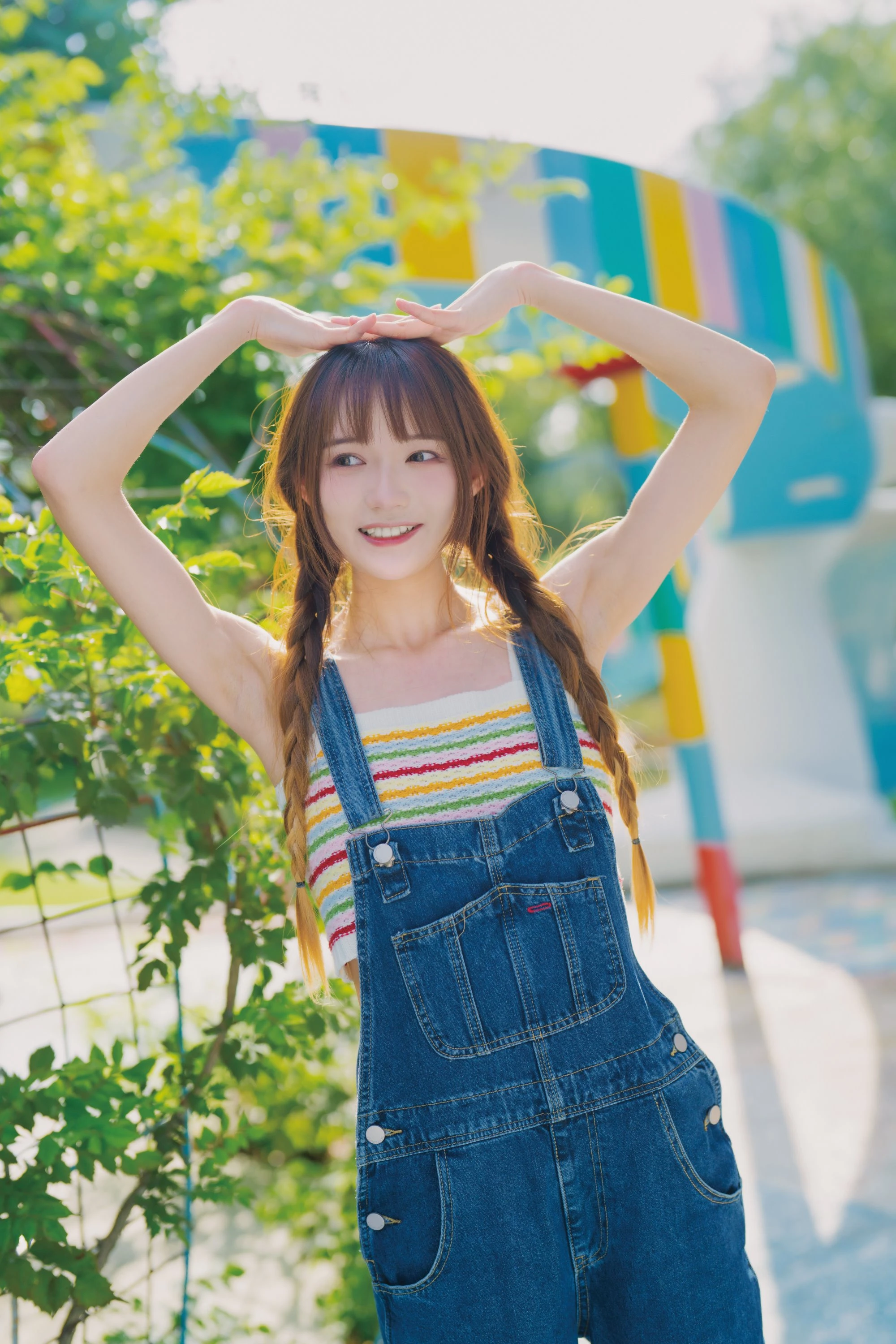 [YITUYU艺图语]2022.07.25 夏日活力 兔子Zzz不吃胡萝卜[30+1P/351MB]