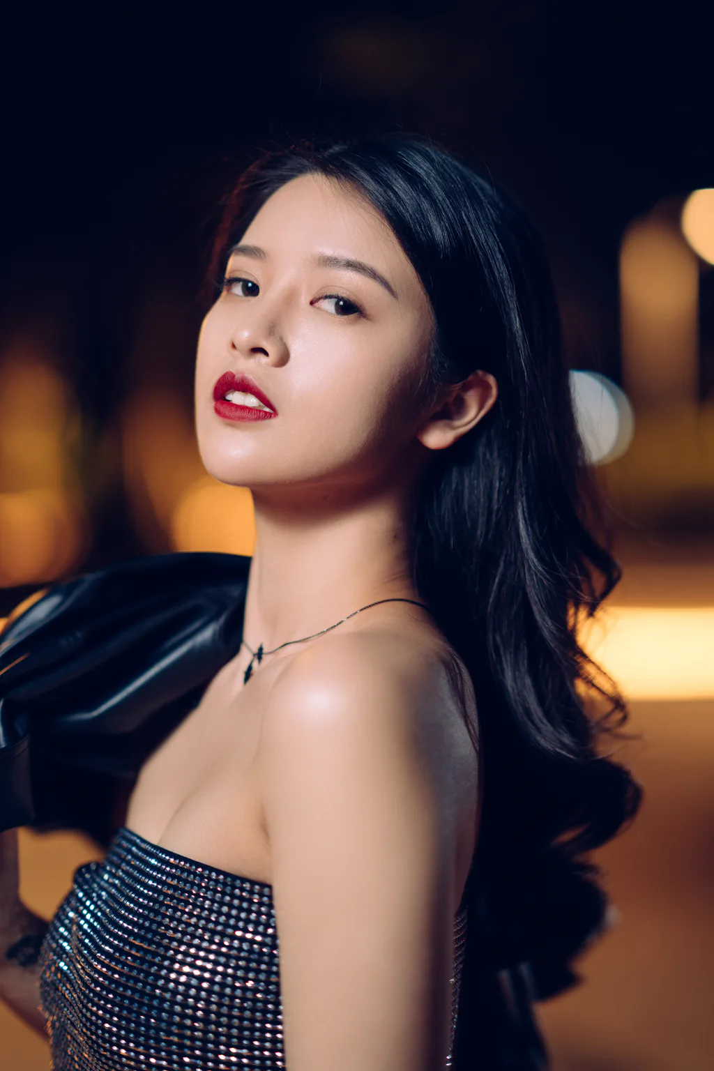 [YITUYU艺图语]2023.04.27 甜辣机车，娇弱少女的酷姐范 喵喵喵是锦儿呀[30+1P/387MB]