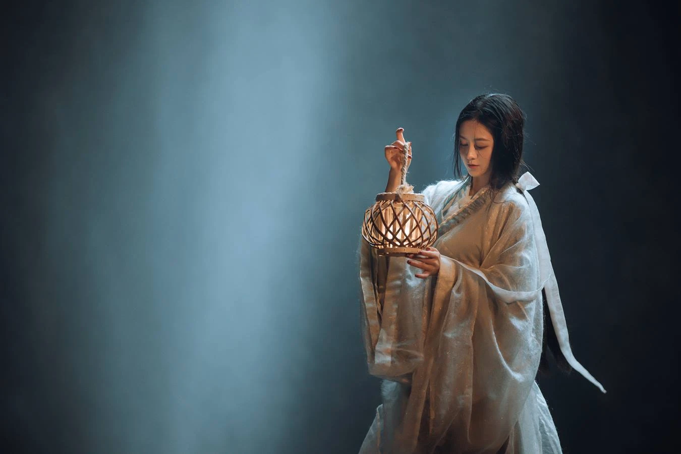 [YITUU艺图语] 2022.04.14 定风波 瑞妤 [32P/473MB]