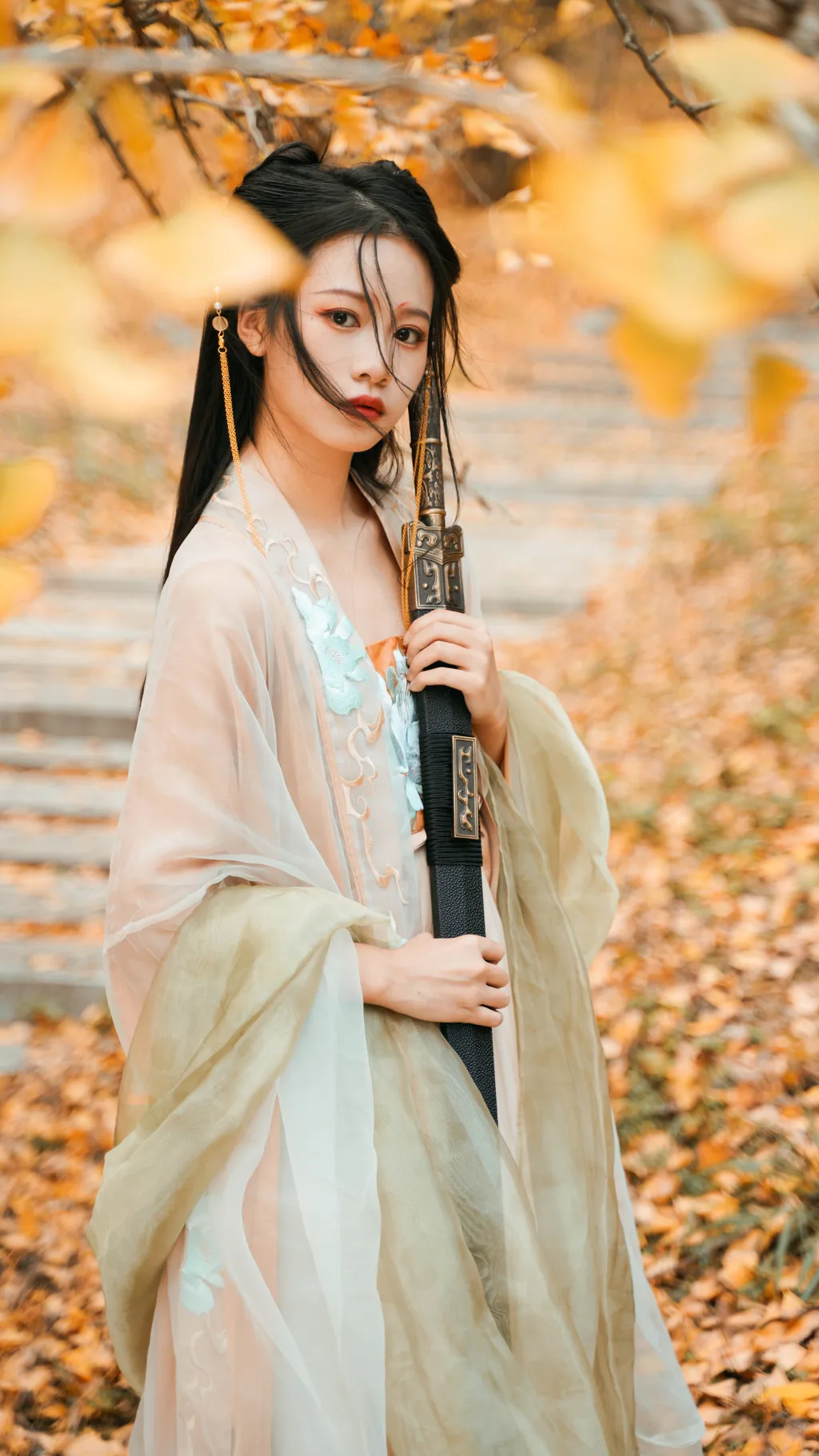 [YITUYU艺图语]2022.12.12 银杏树下 旺旺小小舒[38+1P/467MB]