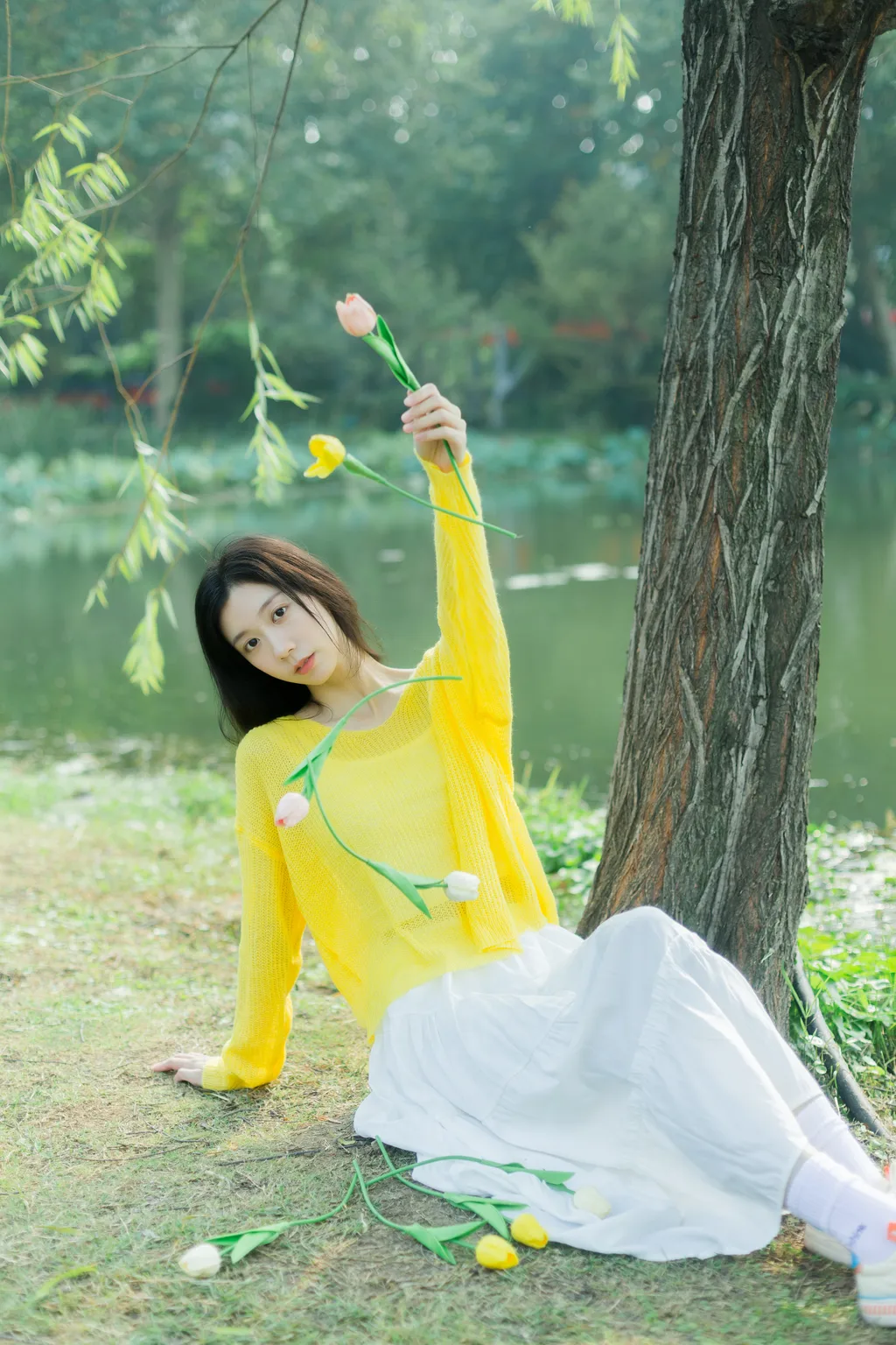 [YITUYU艺图语]2022.11.26 秋风轻轻 饲猫少女-[37+1P/342MB]