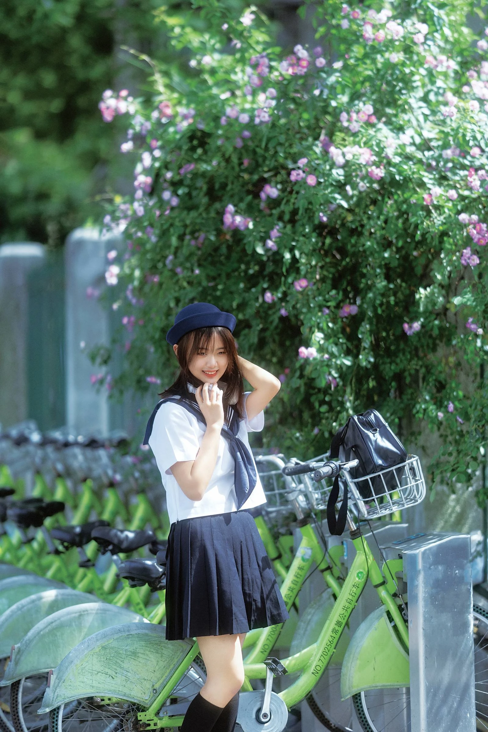 [YITUYU艺图语]2022.10.22 向阳的季节 晗晗[25+1P/370MB]