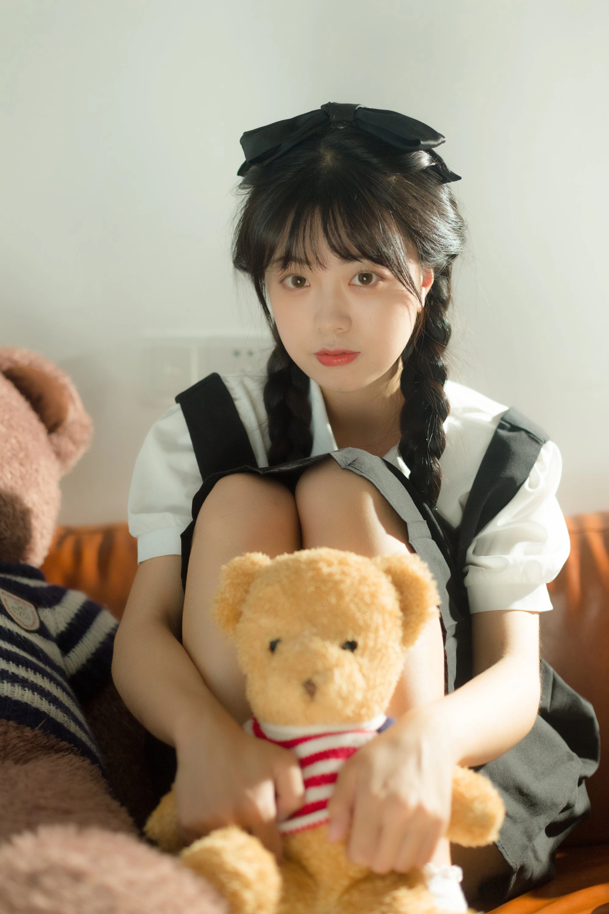 [YITUYU艺图语] 2022.07.12 秘密说给小熊听 可爱泡泡呀 [34P/308MB]