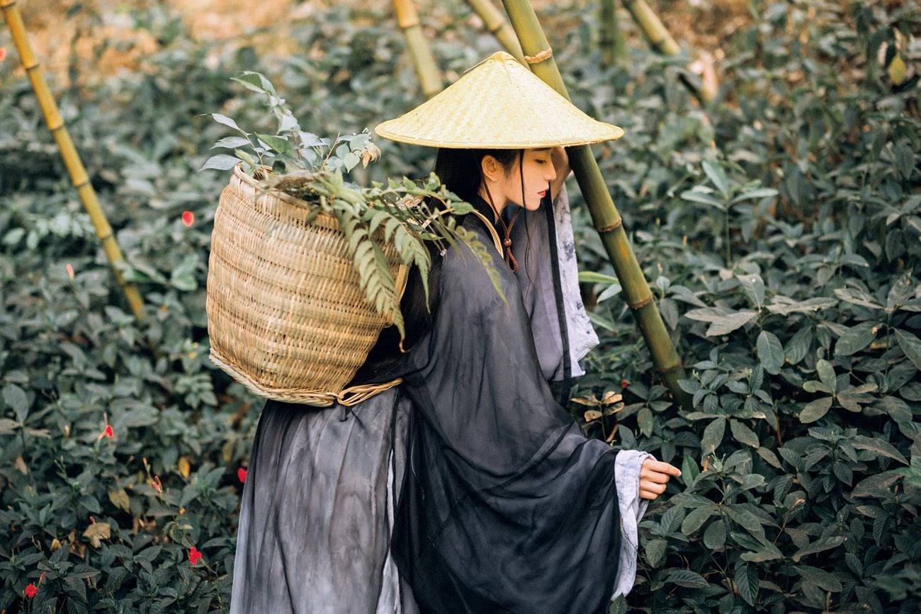 [YITUYU艺图语] 2021.12.15 采要 七屿 [30P/465MB]