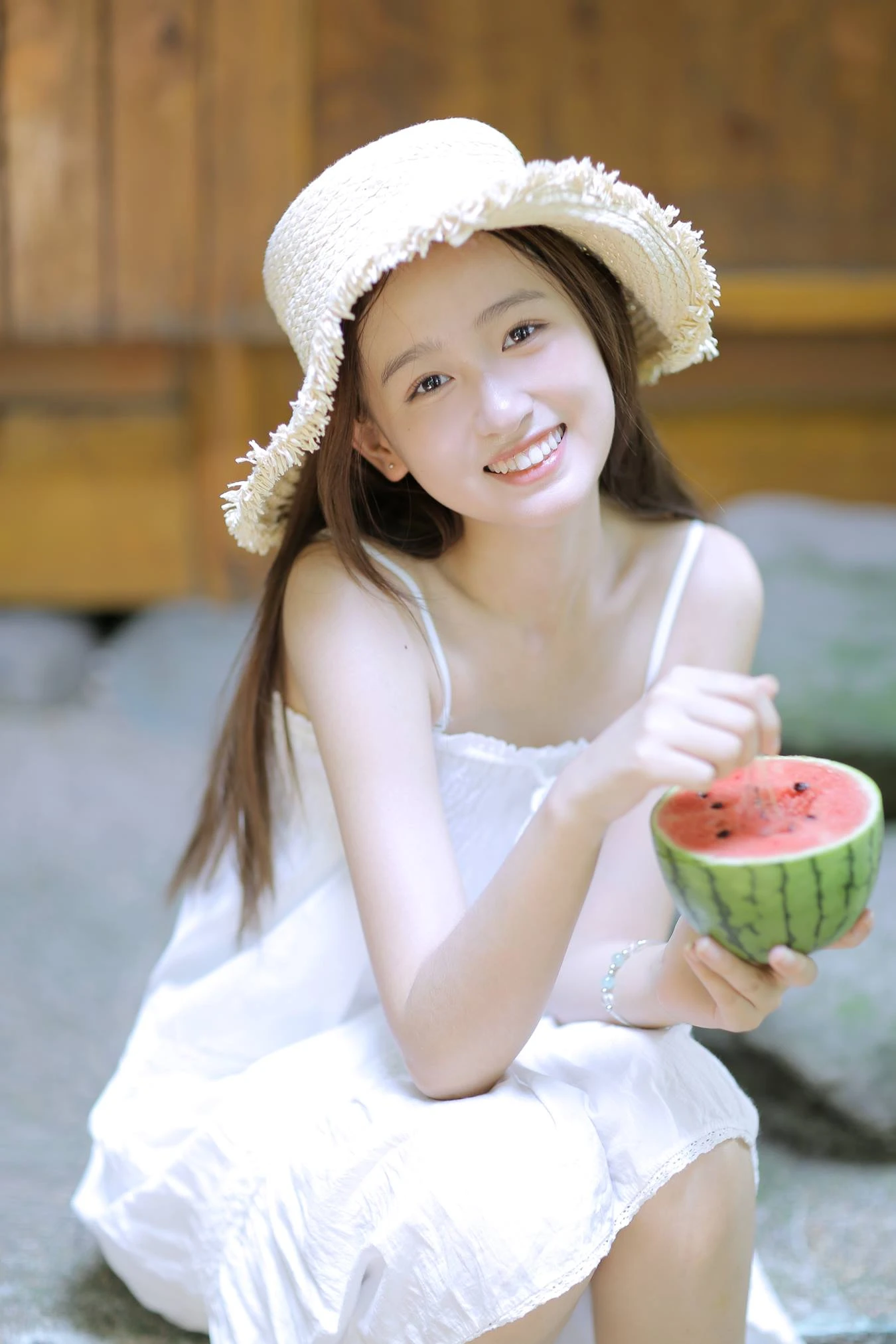 [YITUU艺图语] 2022.05.15 盛夏 瑞秋的快乐人生 [25P/201MB]