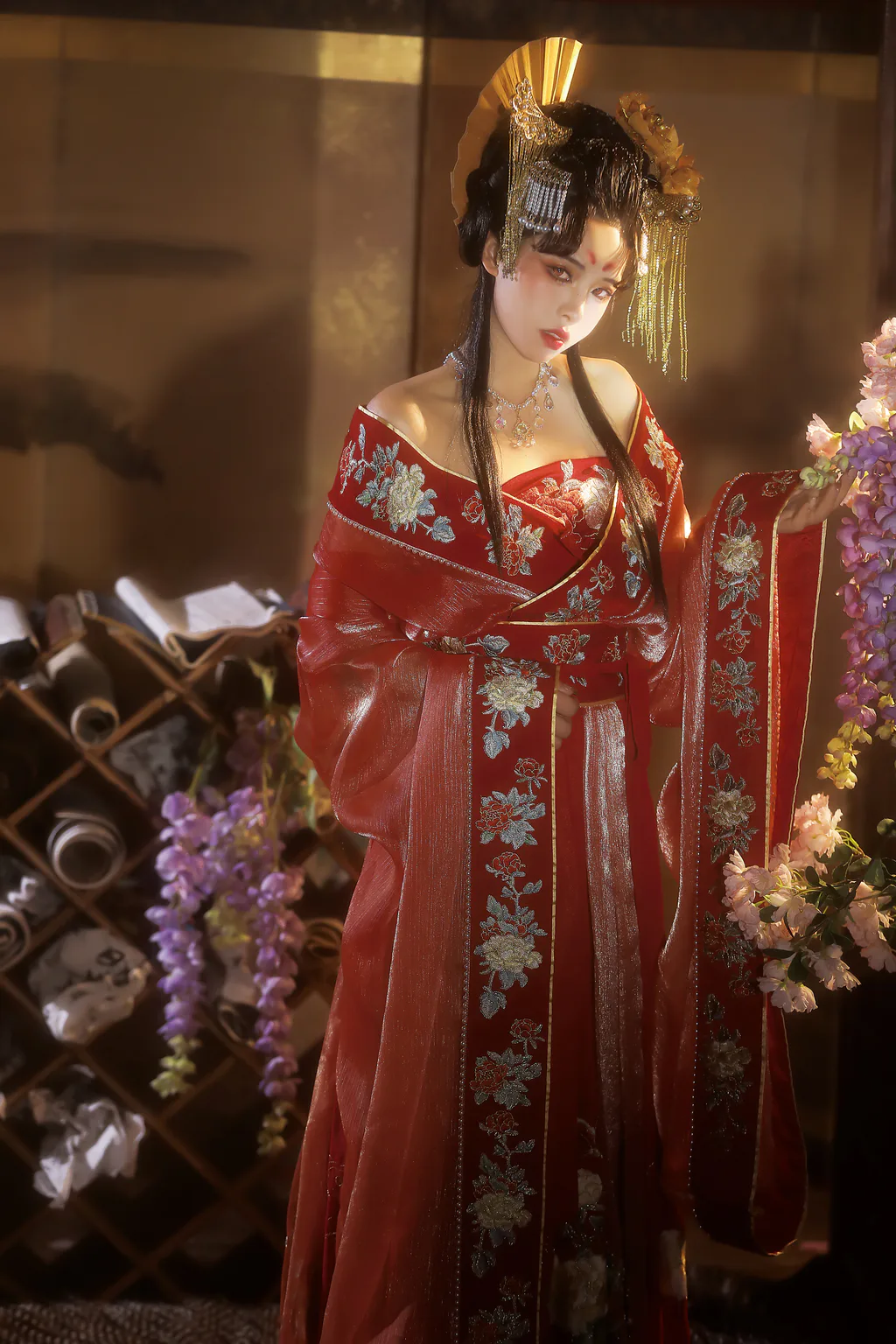 [YITUYU艺图语]2023.03.07 妖是没有心的，怎么会爱人呢？ 甜茶[20+1P/186MB]